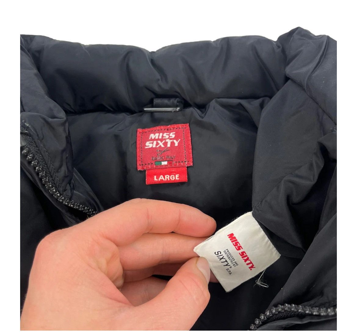 Miss Sixty × Vintage Miss Sixty Puffer Vest Size L / US 10 / IT 46 - 4 Thumbnail