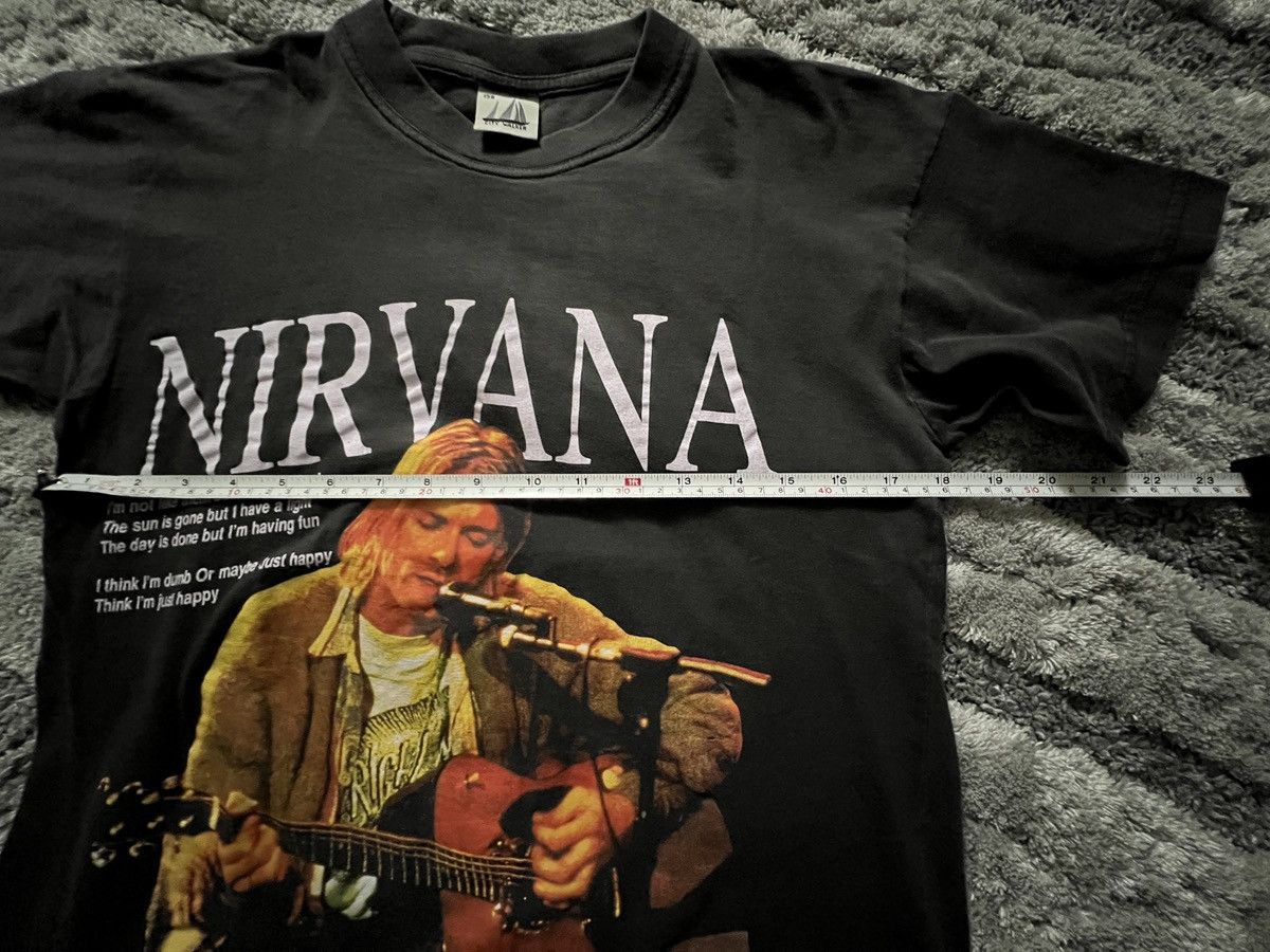 Vintage Vintage nirvana t shirt Size US S / EU 44-46 / 1 - 9 Thumbnail
