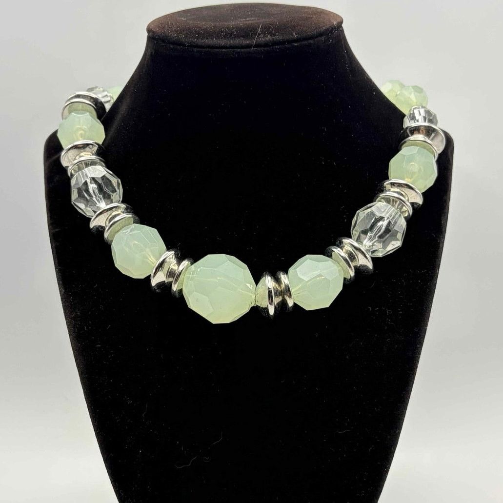 Other Green & Silver Necklace Size ONE SIZE - 1 Thumbnail