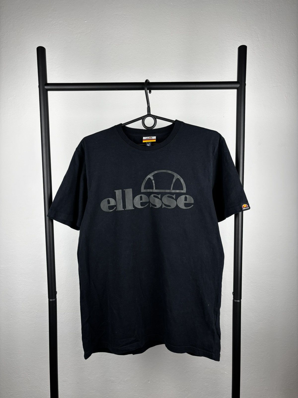 Ellesse Ellesse Big Logo T shirt size M Size US M / EU 48-50 / 2 - 1 Thumbnail