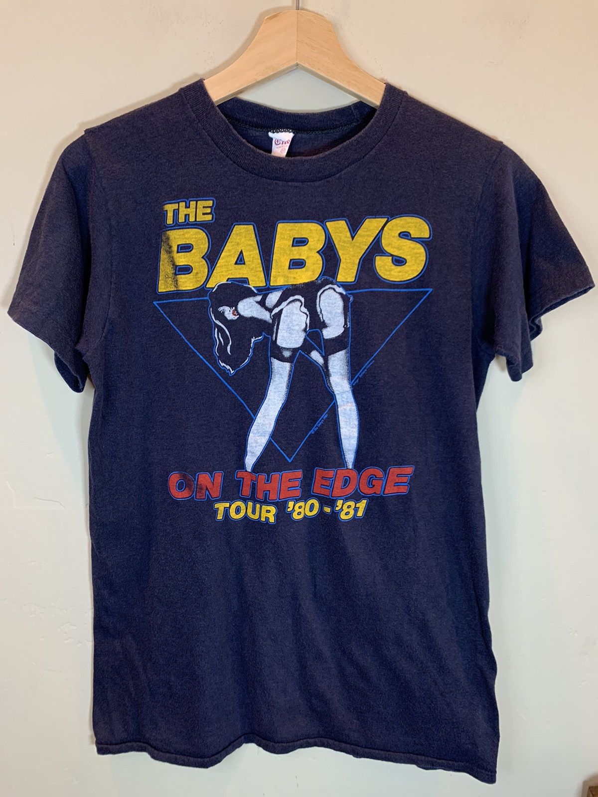 Band Tees × Vintage *RARE* Vintage 1980 The Babys On The Edge Tour Art T-Shirt M Size US M / EU 48-50 / 2 - 1 Thumbnail