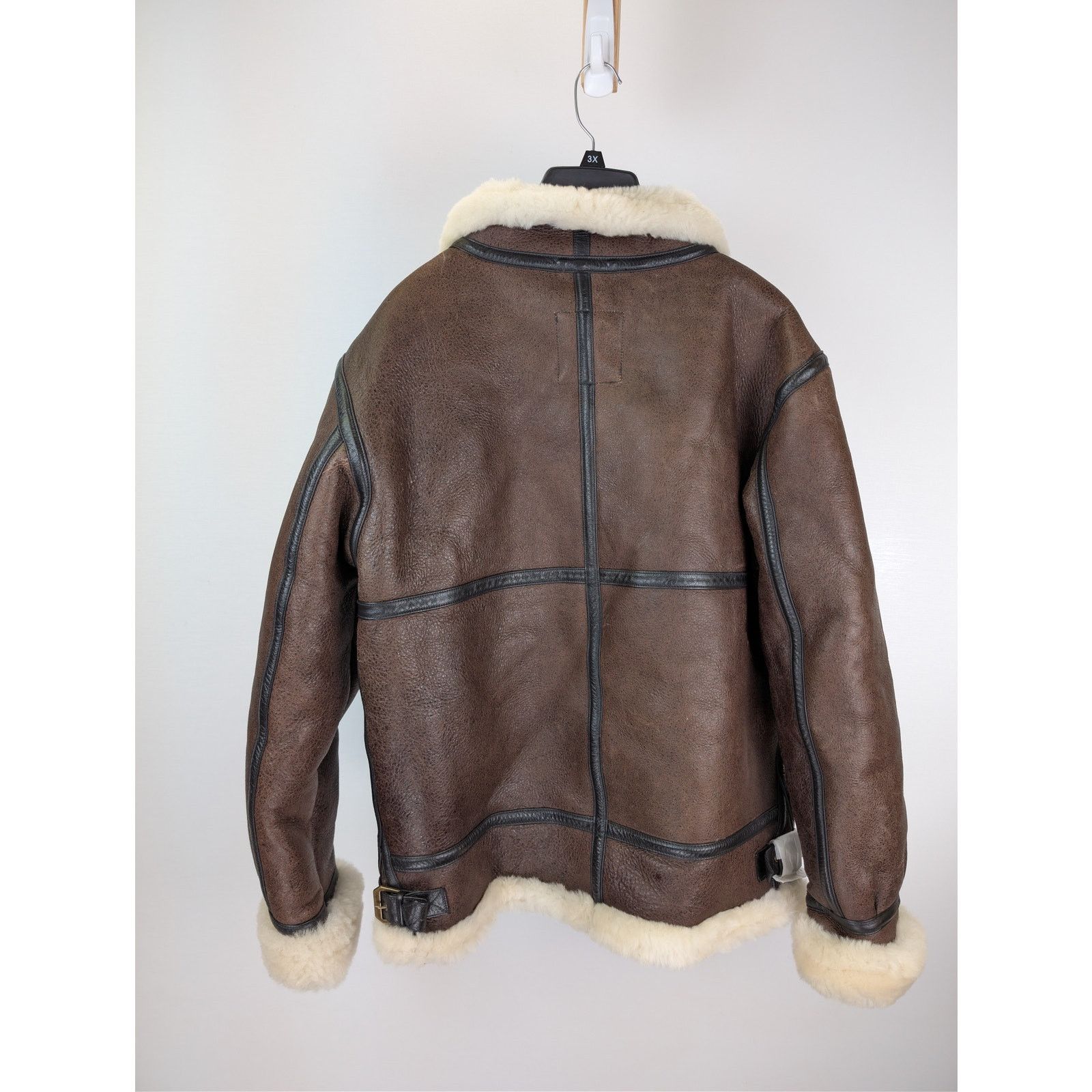 Alpha Industries o1rshd1 CC20 B-3 Sherpa leather bomber jacket in Dark Brown Size US M / EU 48-50 / 2 - 18 Thumbnail