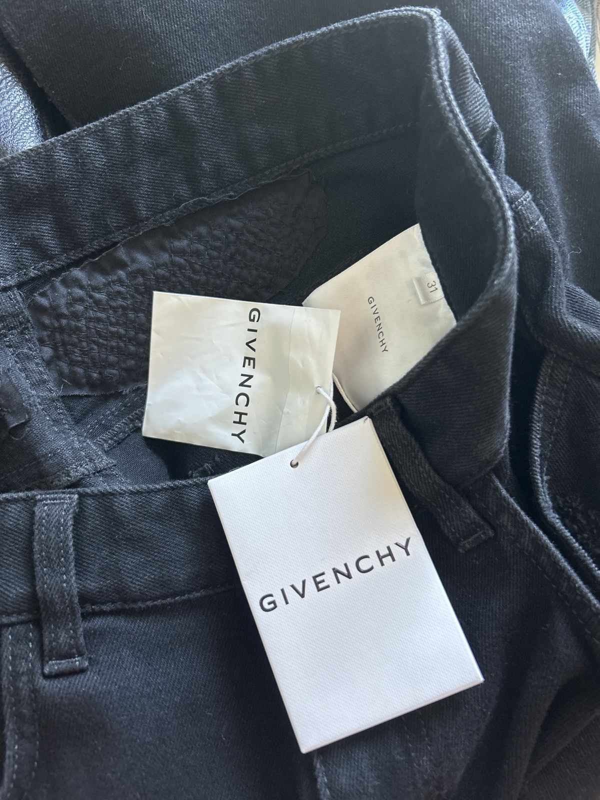 Givenchy Givenchy distressed black jeans Size US 31 - 11 Thumbnail