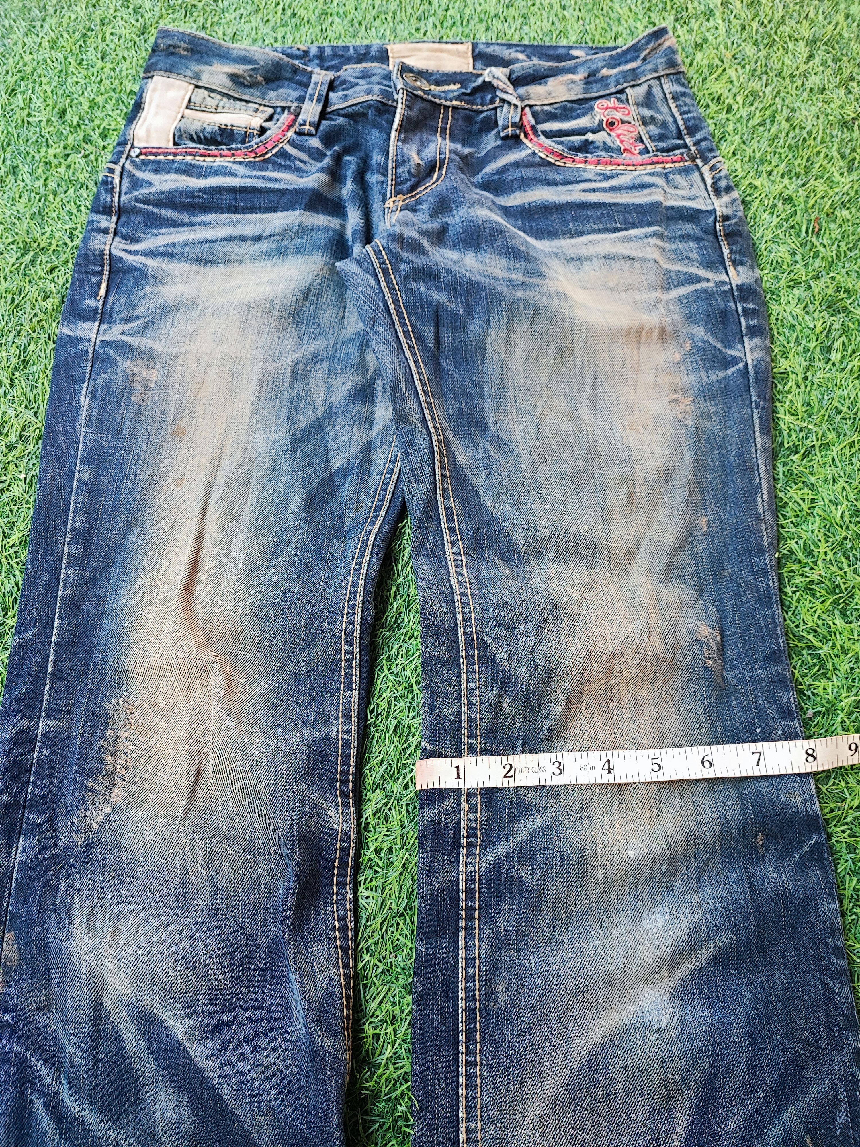 Japanese Brand Rare Yoshitomo Nara Lolita by Concert Club Distressed Jeans Size US 32 / EU 48 - 9 Thumbnail