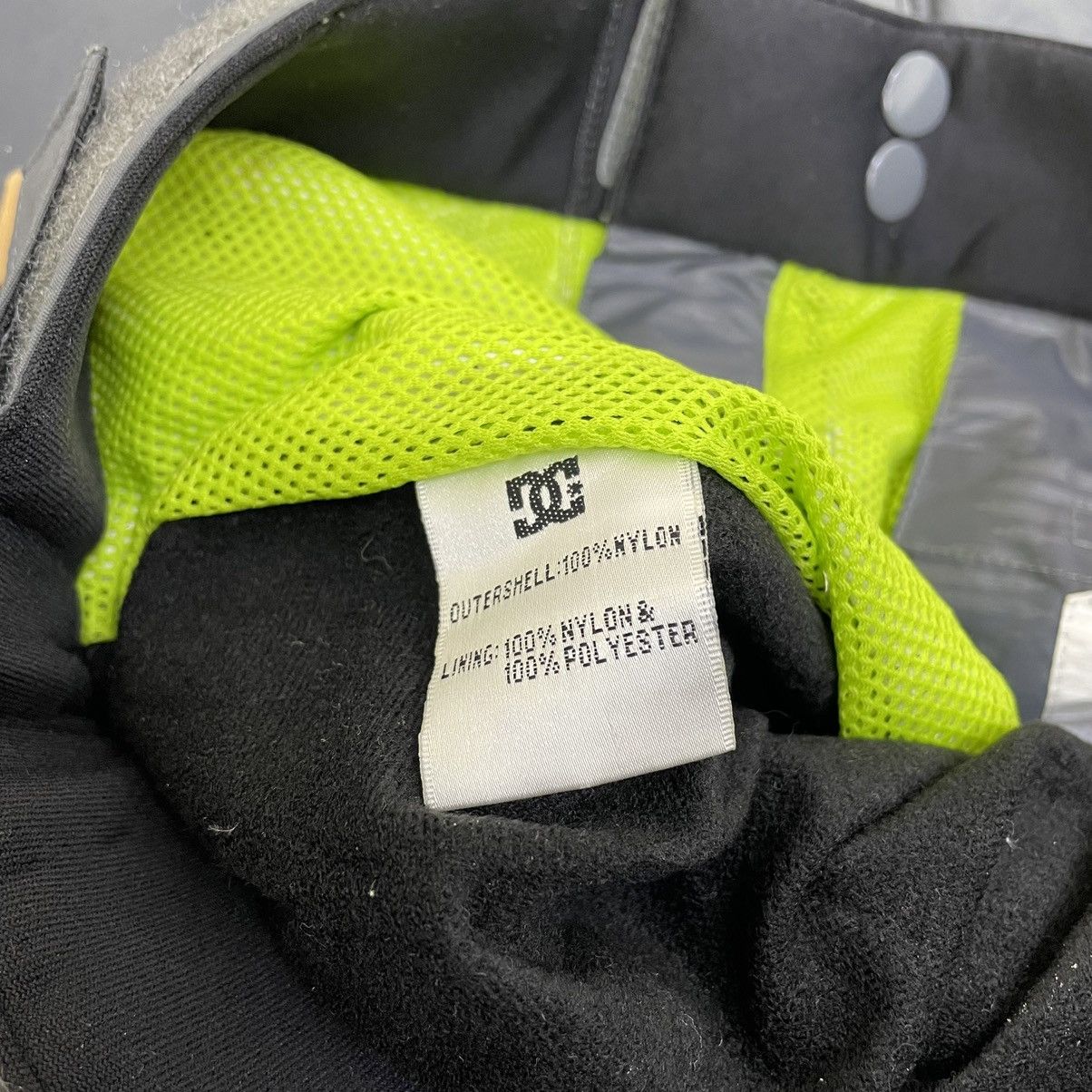 DC × Japanese Brand Dc Ski Pants Size US 35 - 10 Thumbnail