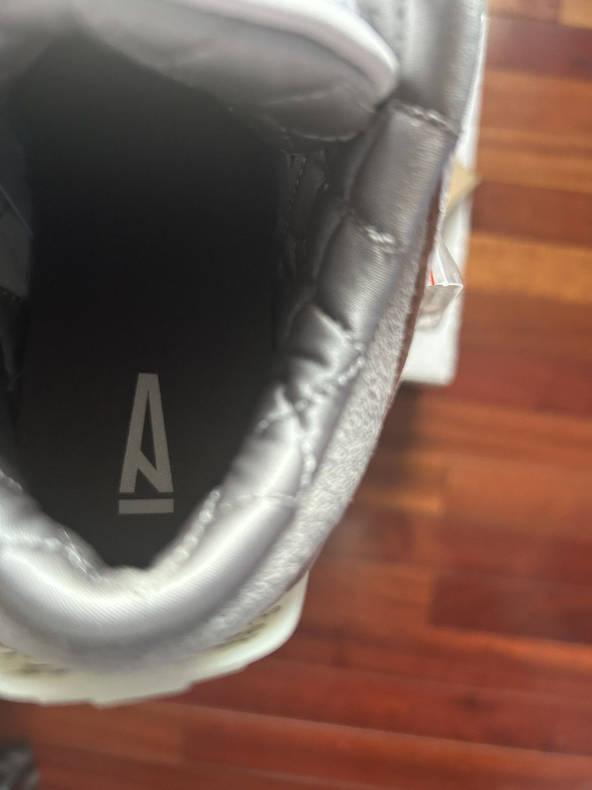 A Ma Maniere × Jordan Brand Air Jordan 3 A Ma Maniere (W) Size US 5 / EU 37 - 10 Thumbnail