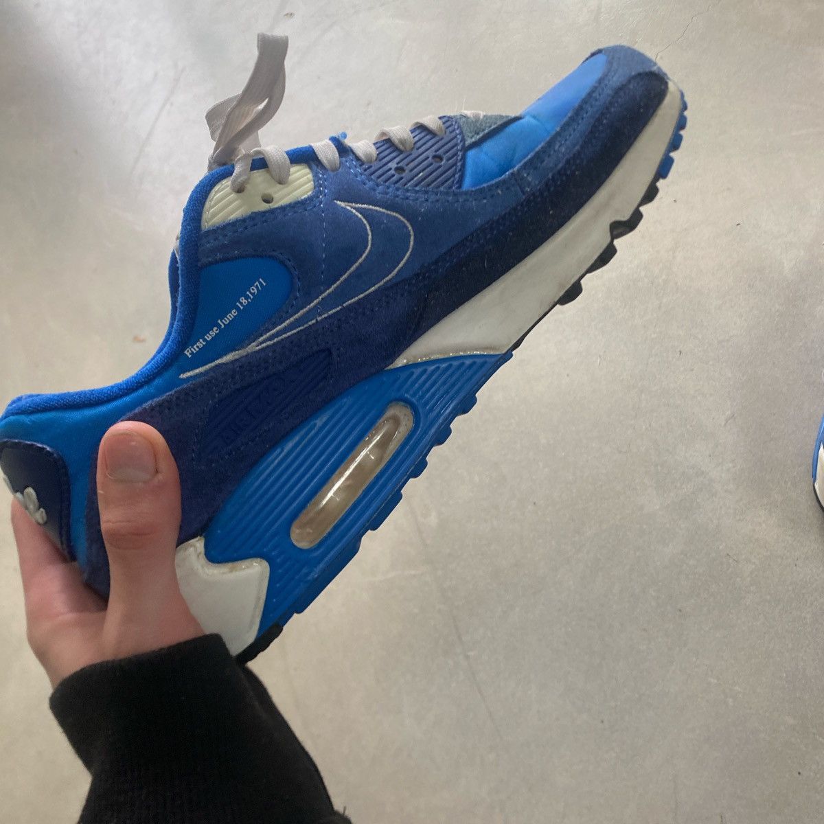 Nike Nike Air Max 90 SE FIRST USE SIGNAL BLUES! FOR SALE! Size US 10.5 / EU 43-44 - 6 Thumbnail
