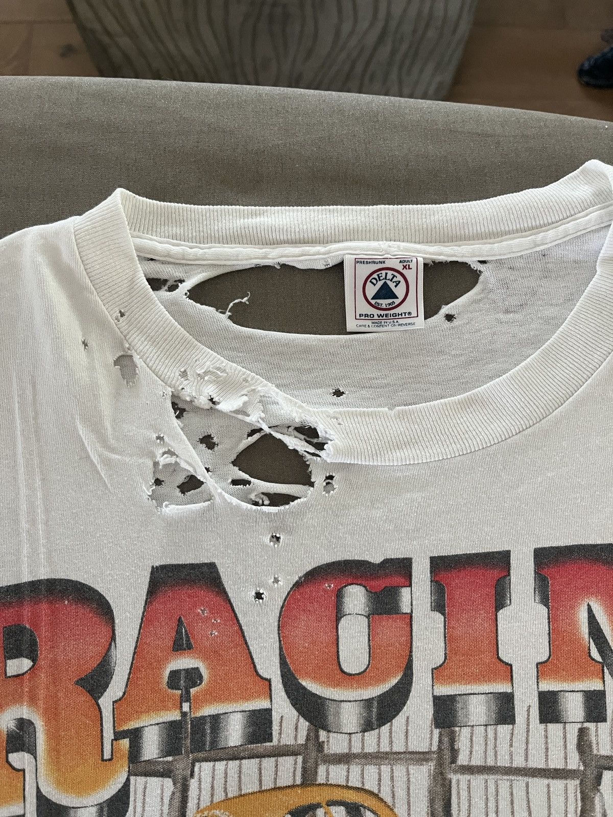 Vintage Vintage 90s Thrashed NASCAR Tee Size US XL / EU 56 / 4 - 5 Thumbnail