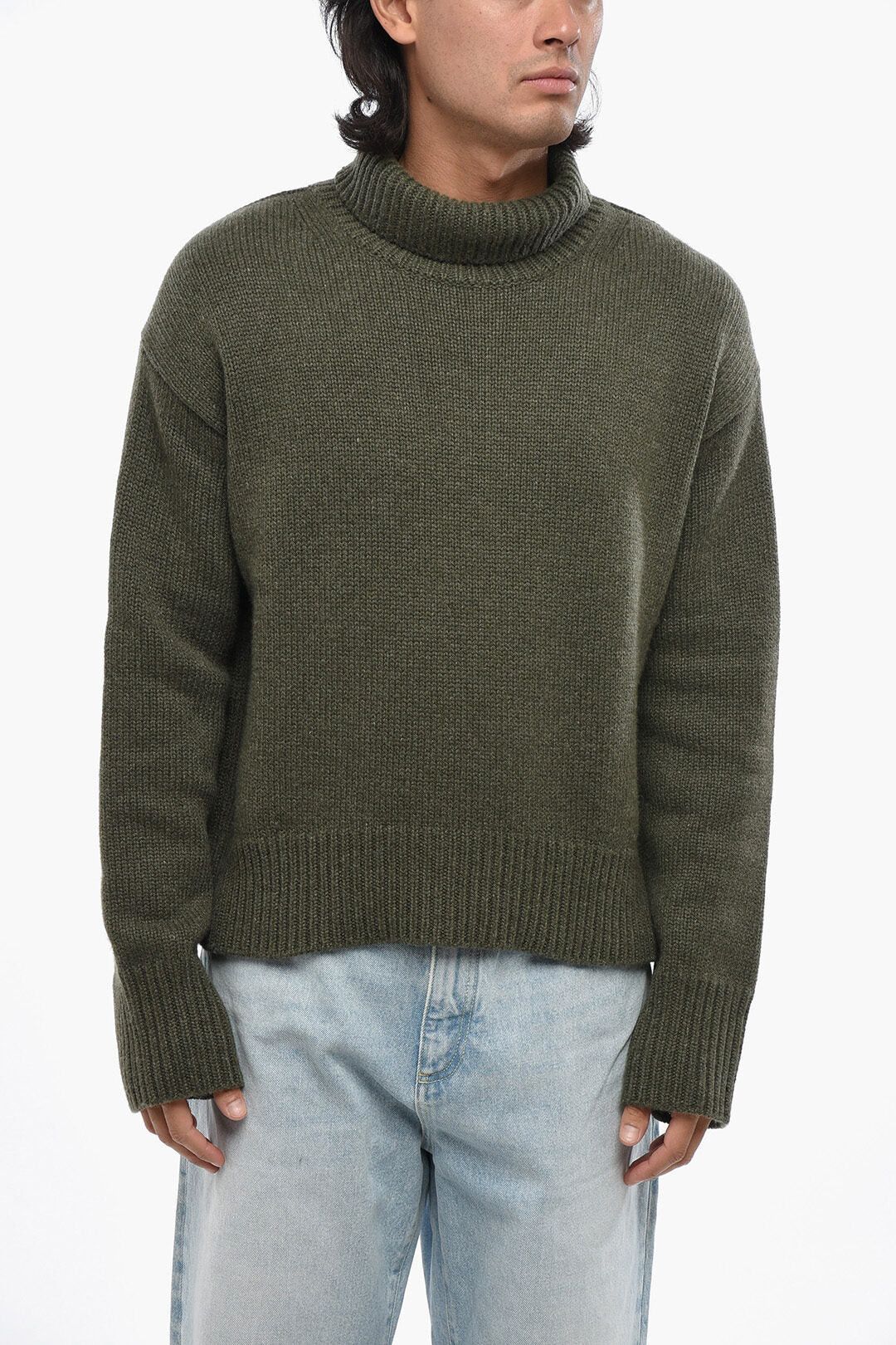 Givenchy og1mm0326 Pure Cashmere Turtleneck Sweater in Military Green Size US XS / EU 42 / 0 - 1 Thumbnail