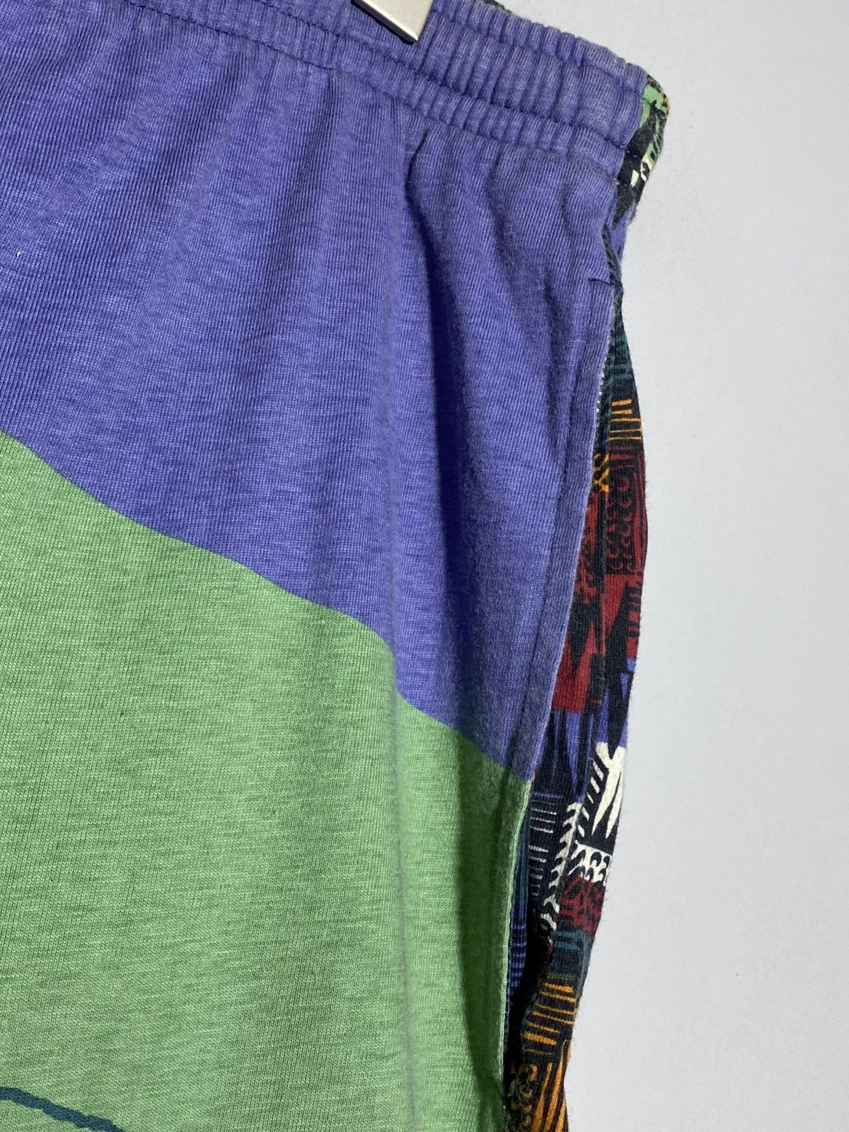 Nike 🔥 VINTAGE 90s NIKE ALL OVERPRINT RARE BASKETBALL SHORTS Size US 34 / EU 50 - 8 Thumbnail