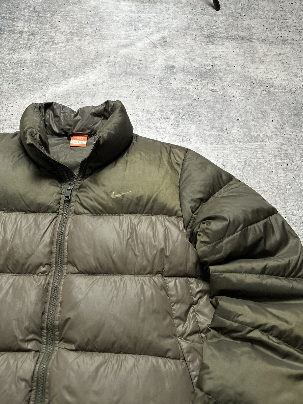 Nike Vintage Nike Ski Down Puffer Winter Y2K Jacket Gorpcore Size US M / EU 48-50 / 2 - 7 Thumbnail