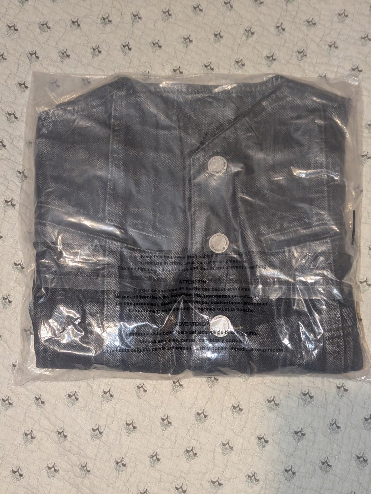 BLANKNYC New SOLD OUT NWT BLANKNYC Denim Vest in Metallic Heart Sz M Size M / US 6-8 / IT 42-44 - 8 Thumbnail