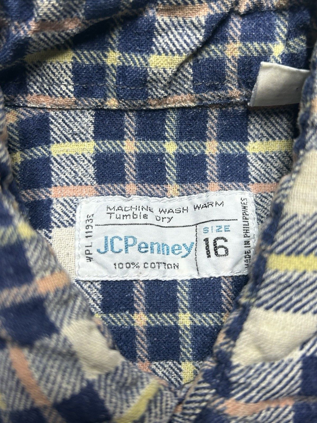 Vintage Vtg 70s flannel shirt JCPenney cotton plaid youth boys 16 Size US XS / EU 42 / 0 - 6 Thumbnail