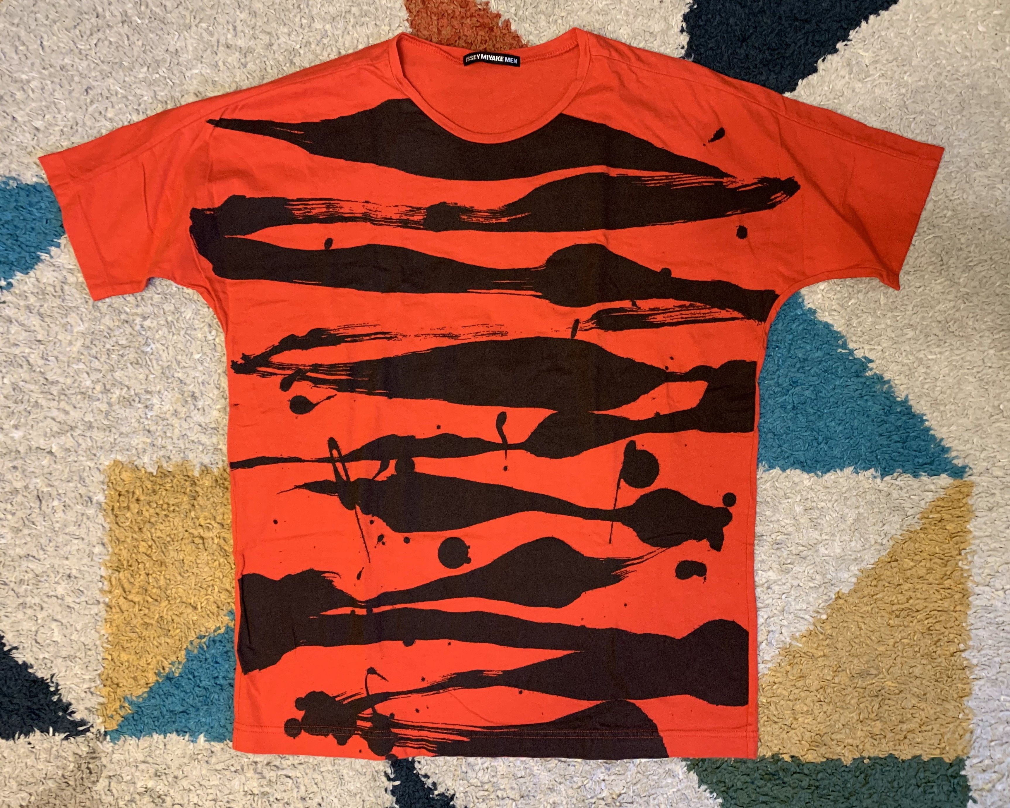 Issey Miyake Issey Miyake Men 2023ss graphic t-shirt, size 2 (M) Size US M / EU 48-50 / 2 - 1 Thumbnail