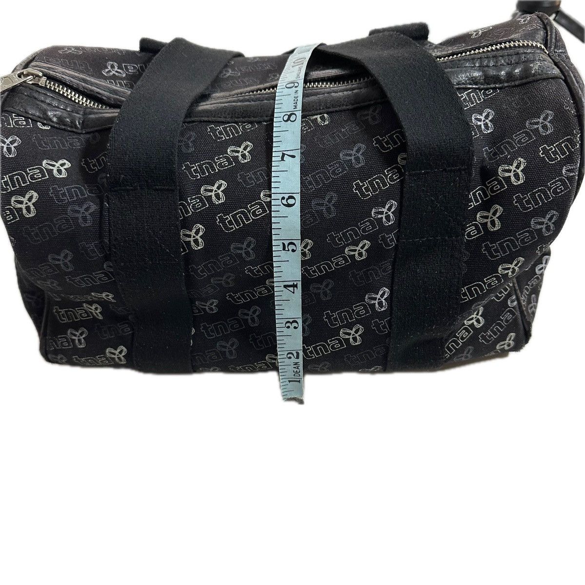 TNA Aritzia TNA Logo Small Black Canvas Duffel Bag Lined Pewter Size ONE SIZE - 13 Thumbnail