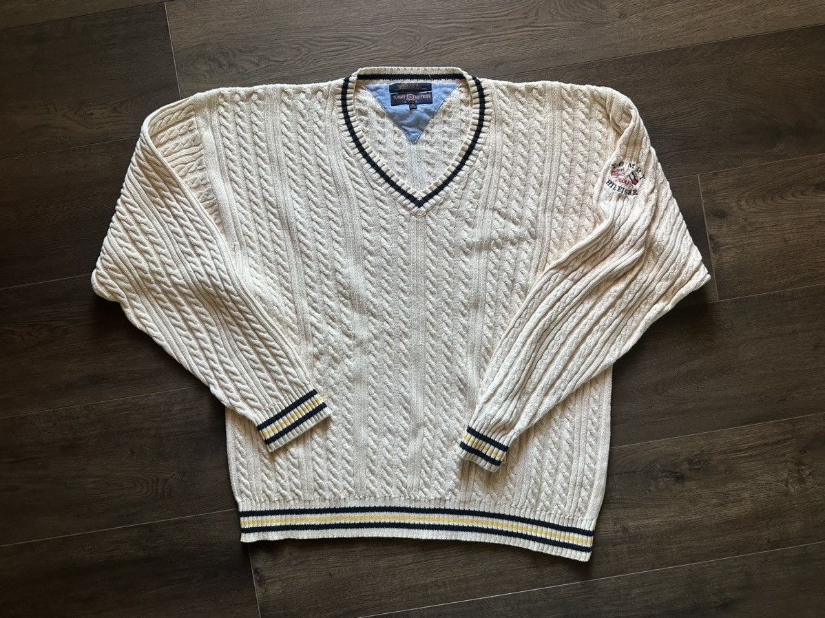 Tommy Hilfiger Vintage Tommy Hilfiger Knit Sweater Beige Size US XL / EU 56 / 4 - 1 Thumbnail