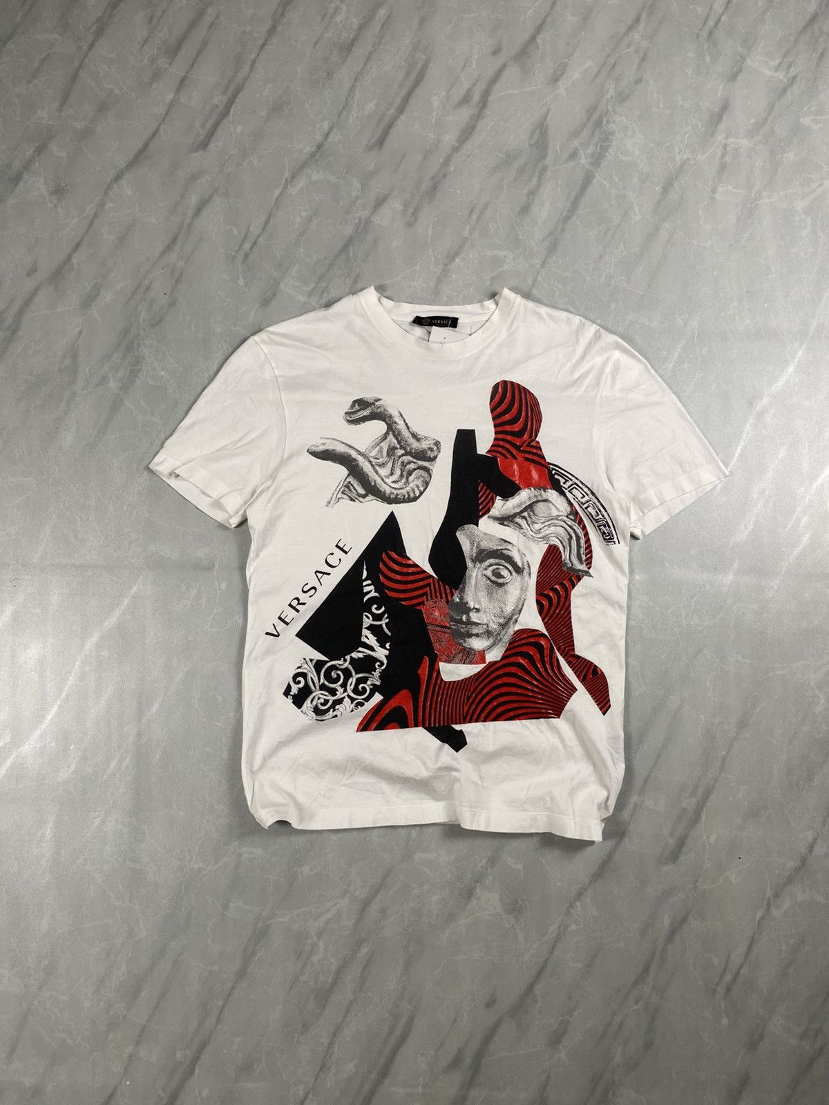 Versace Versace Medusa Art Made in Italy Tee Size US S / EU 44-46 / 1 - 1 Thumbnail