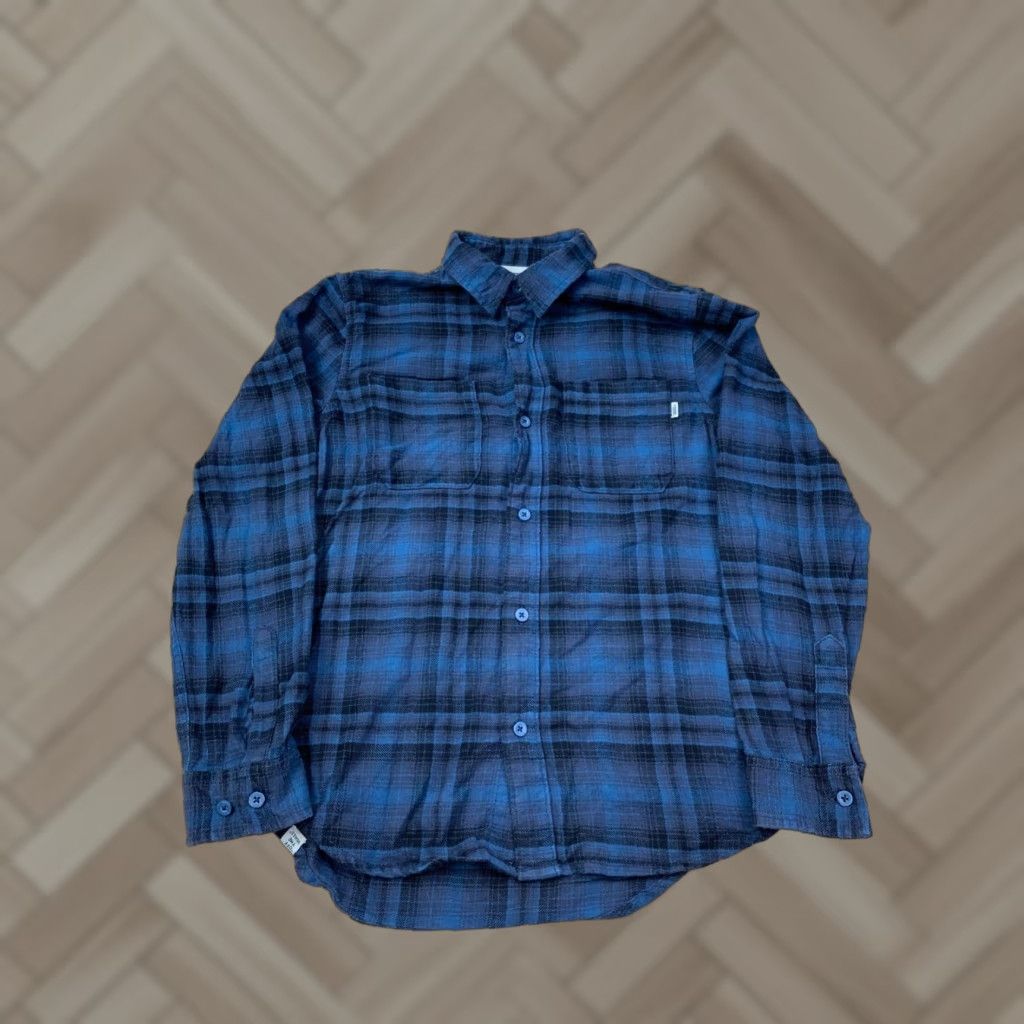 Vans Vans Flannel Womens M Blue Button-Up Plaid Shirt Off the Wall #6017 Size M / US 6-8 / IT 42-44 - 1 Thumbnail