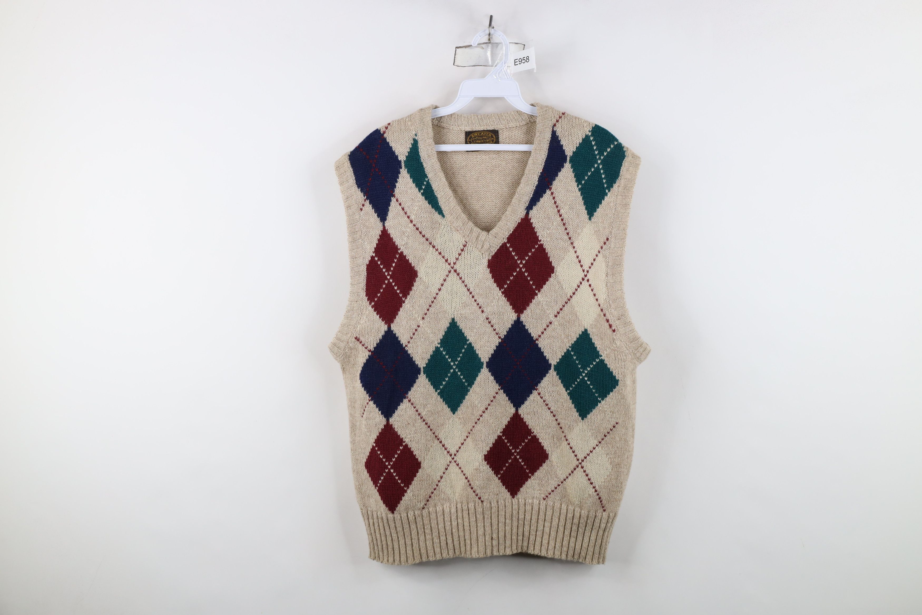 Vintage 70s Streetwear Argyle Diamond Knit Sweater Vest