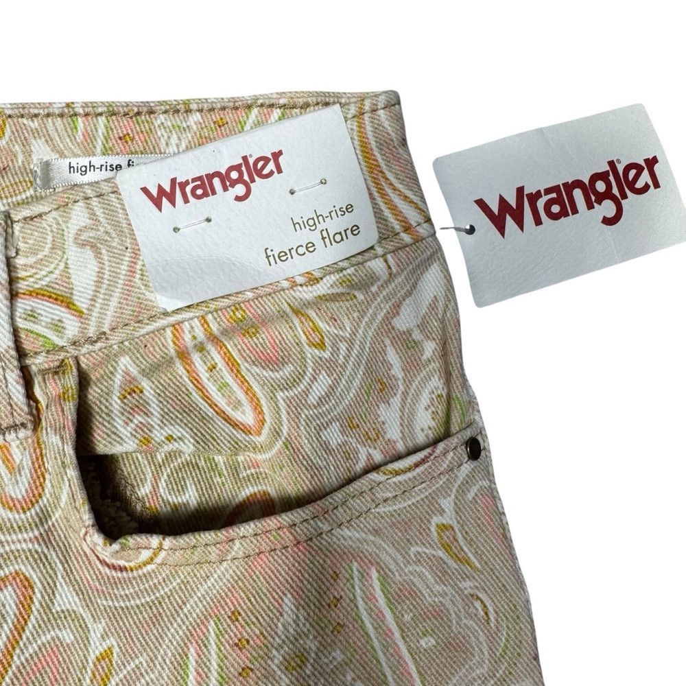 Wrangler NWT New Wrangler High Rise Fierce Flare Paisley Jeans Size Size 26" / US 2 / IT 38 - 8 Thumbnail