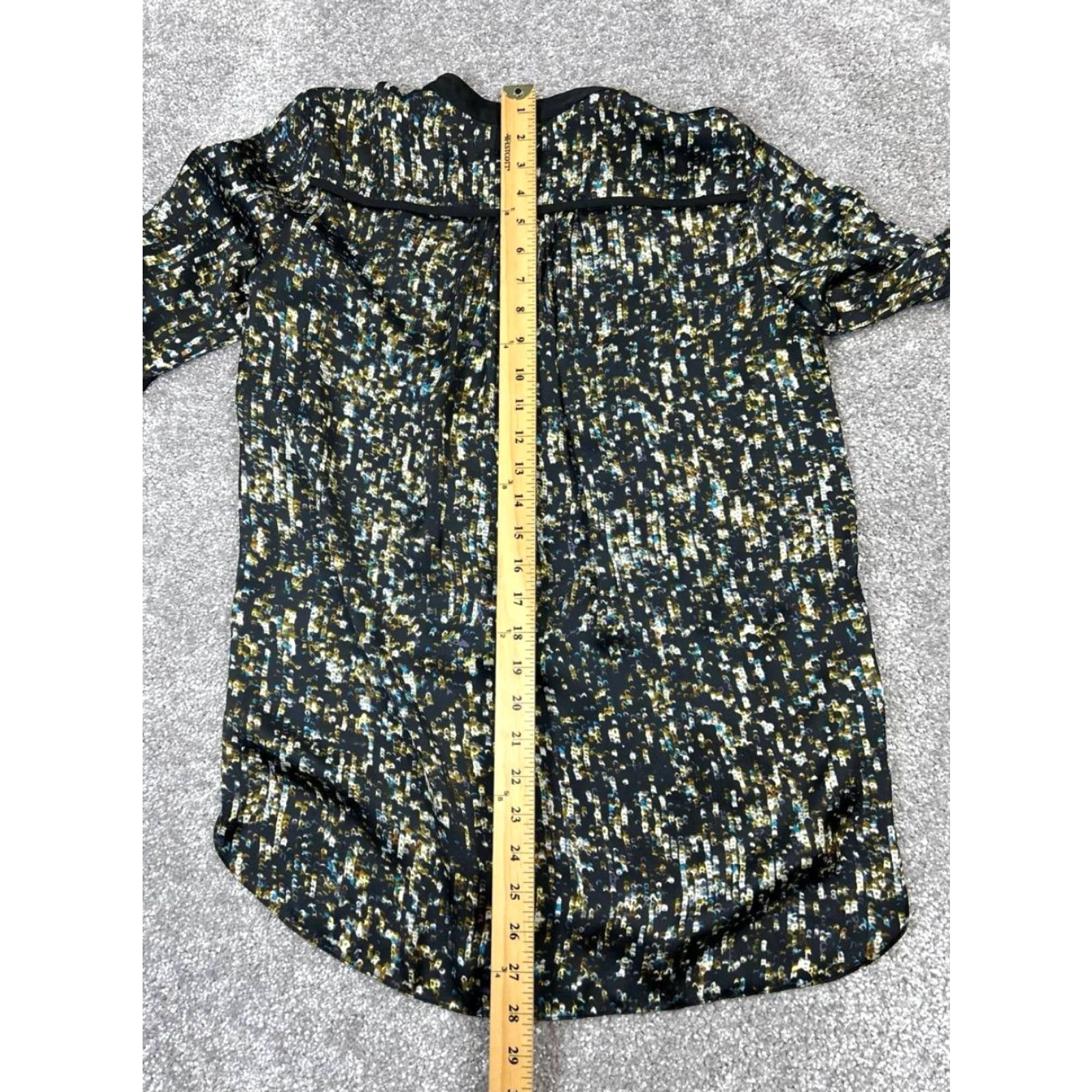 Vintage VINTAGE Rebecca Satin Blouse Womens Size 4 Long Sleeve Crew Neck Brown Geometric Casual Size S / US 4 / IT 40 - 7 Thumbnail