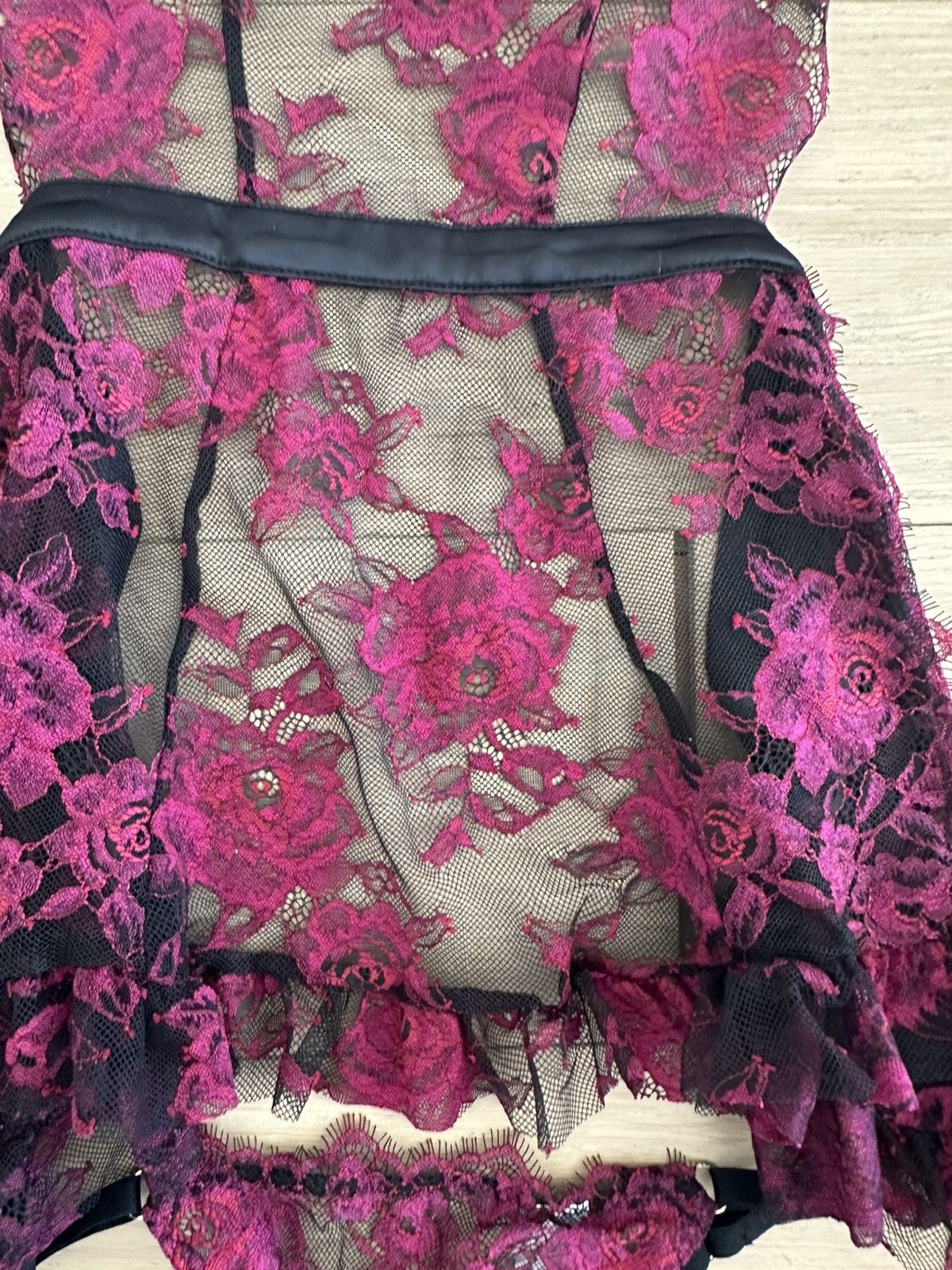 Victoria's Secret Victoria Secret Wicked Unlined Rose Lace Apron Set Size S / US 4 / IT 40 - 4 Thumbnail