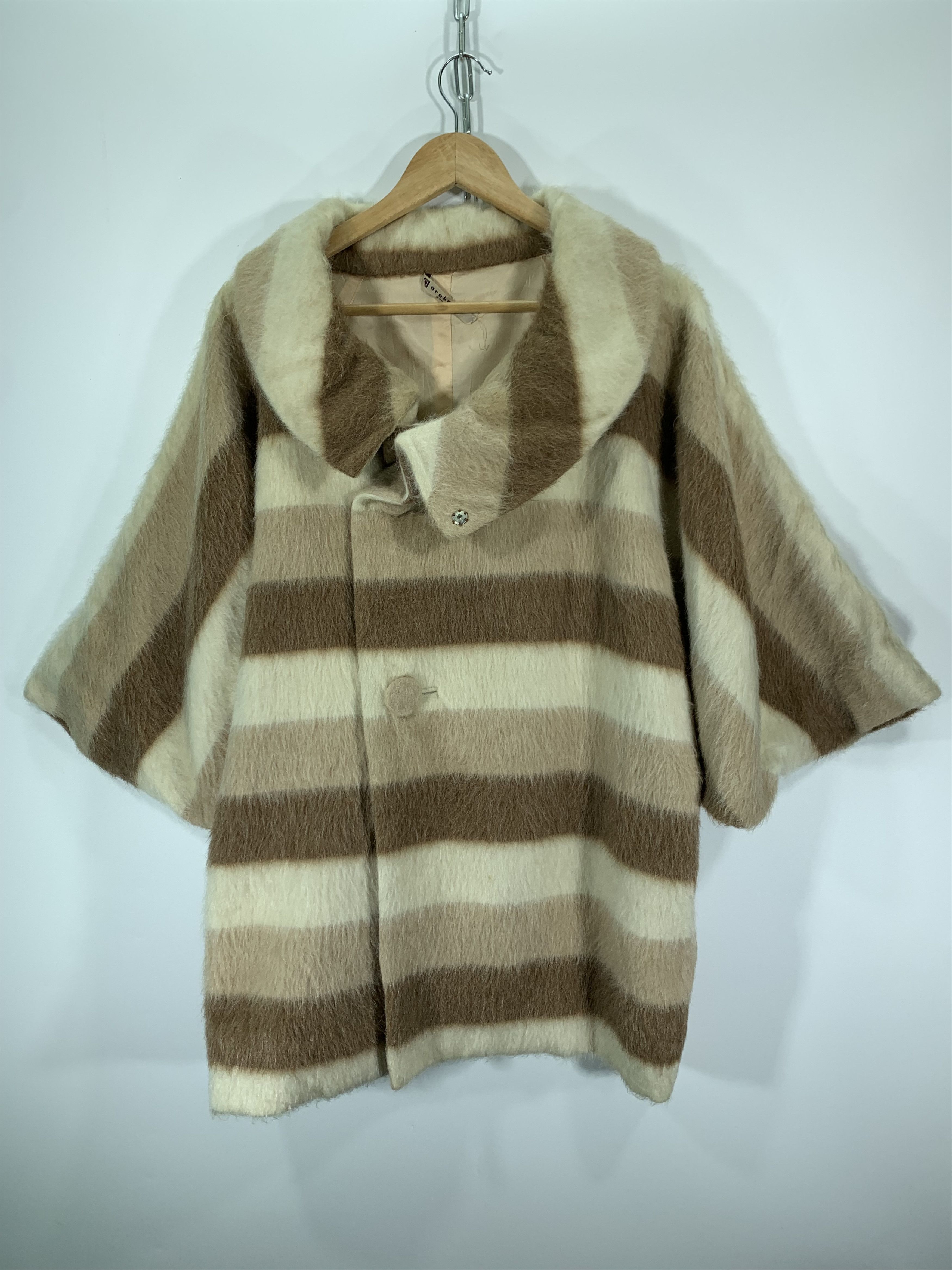 image of Vintage Arakatsu Mohair Coat Kimono Inspired in Cream, Men's (Size Small)