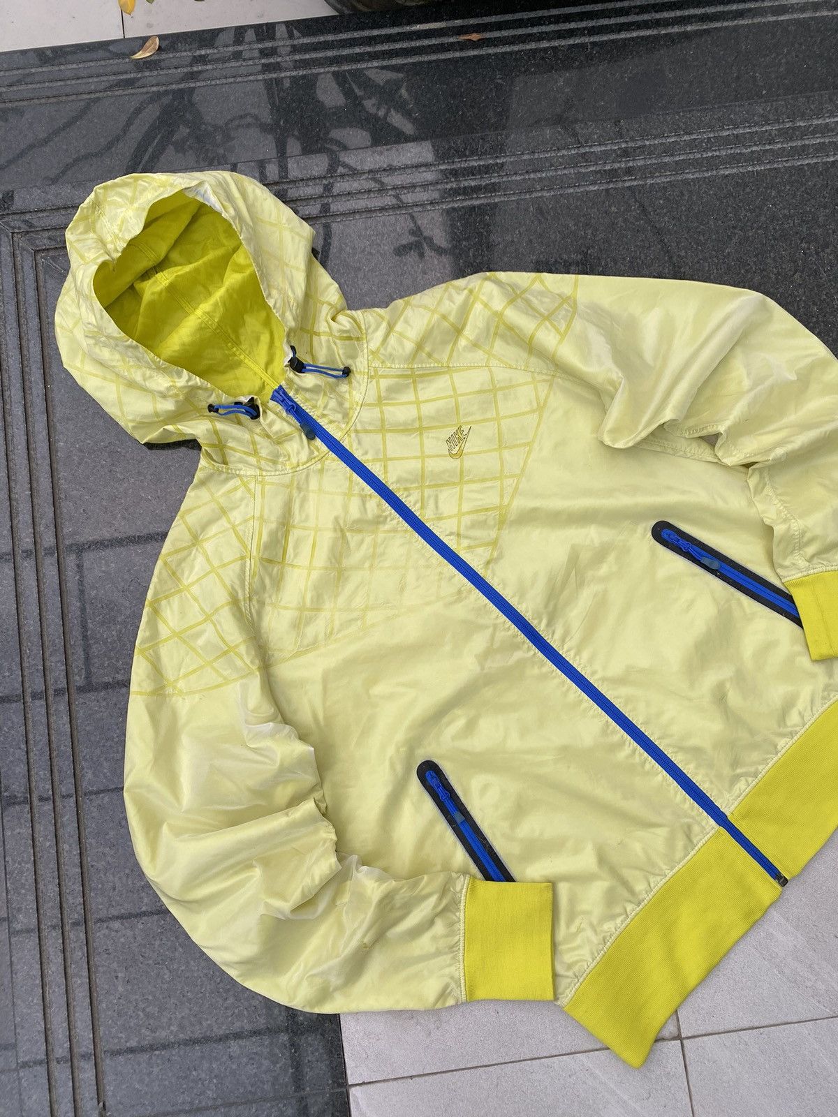 Nike × Vintage 90’s NIKE RARE SWOOSH LOGO Y2K LOGO NYLON ZIP JACKET Size US M / EU 48-50 / 2 - 3 Thumbnail