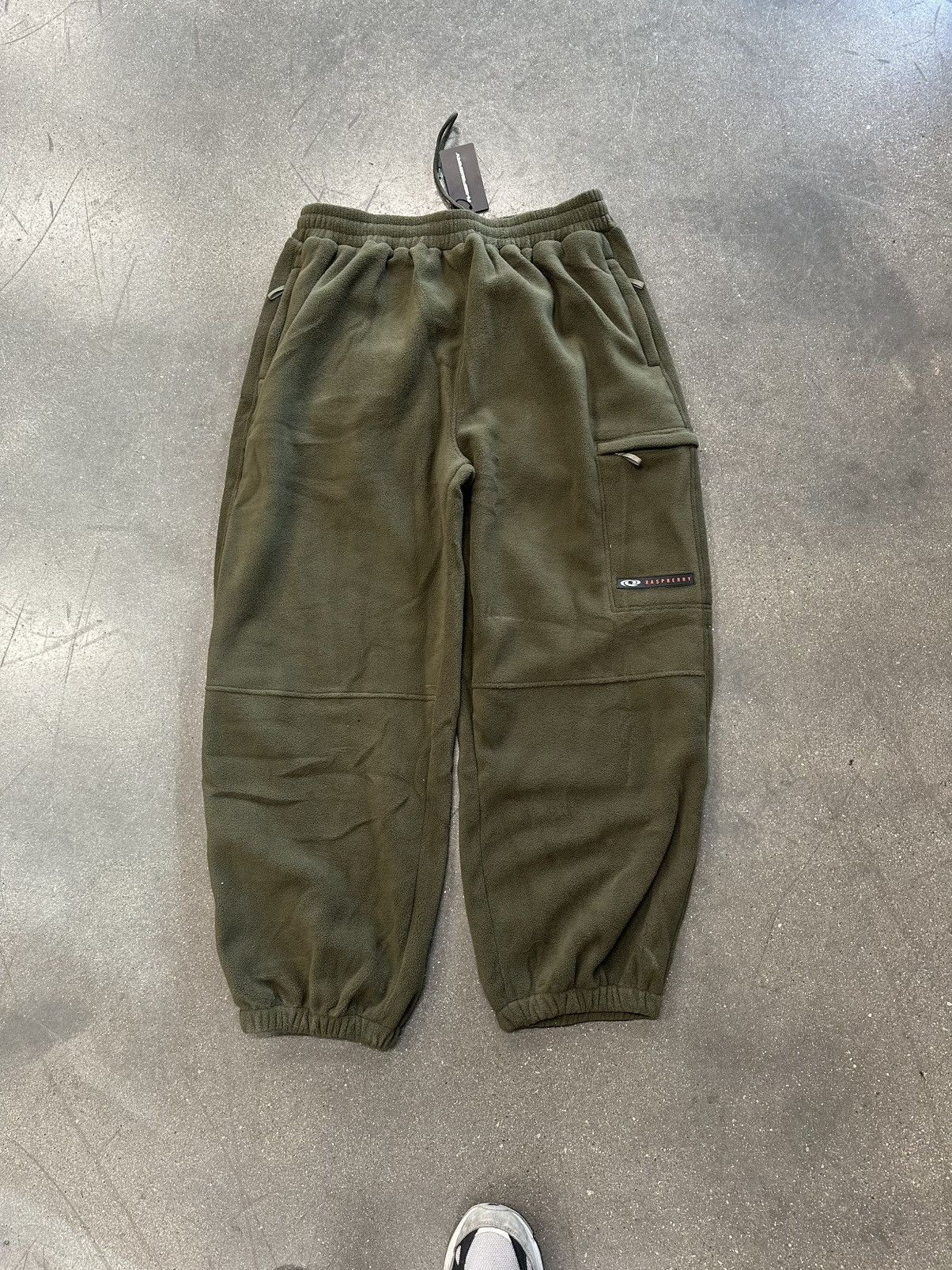 The GV Gallery GV Gallery Raspberry Fleece Sweatpants Olive Size US 36 / EU 52 - 1 Thumbnail