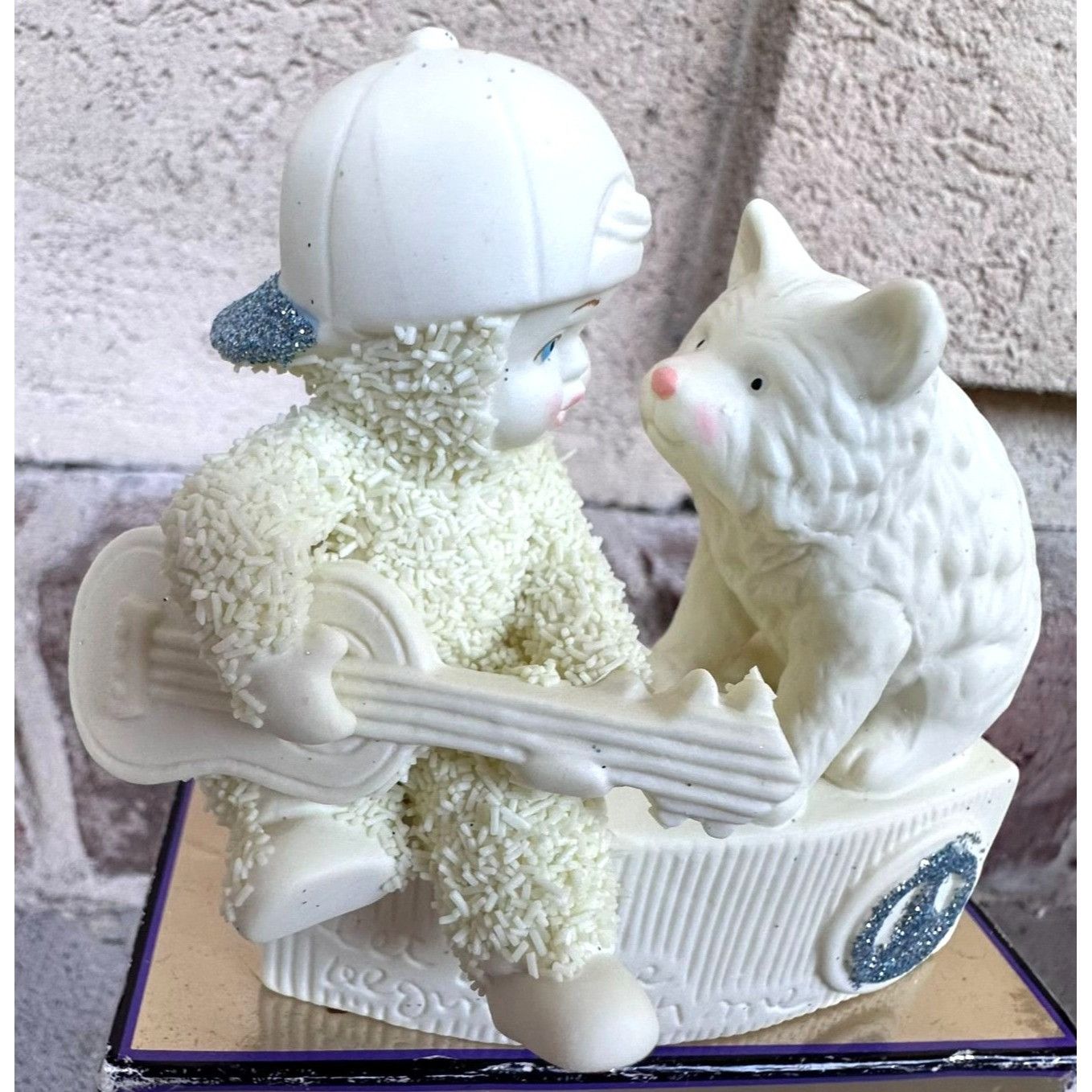 Other Department 56 Let Peace Begin With Me Snowbabies Pig 2018 Re Size ONE SIZE - 2 Thumbnail