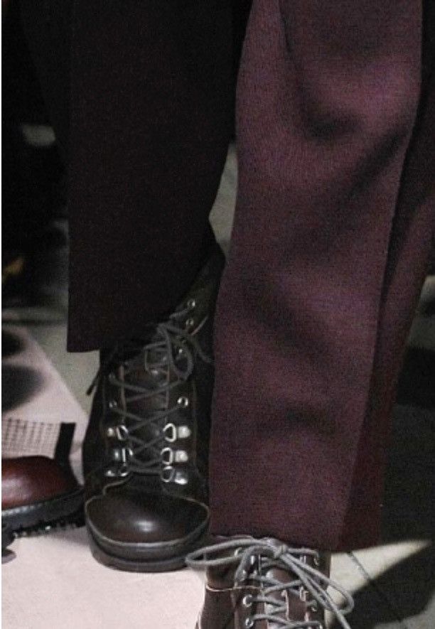 Yohji Yamamoto Yohji Yamamoto 🇯🇵 Dark Wine Crepe Wool Knit Trousers 34 NEW Size US 34 / EU 50 - 14 Thumbnail