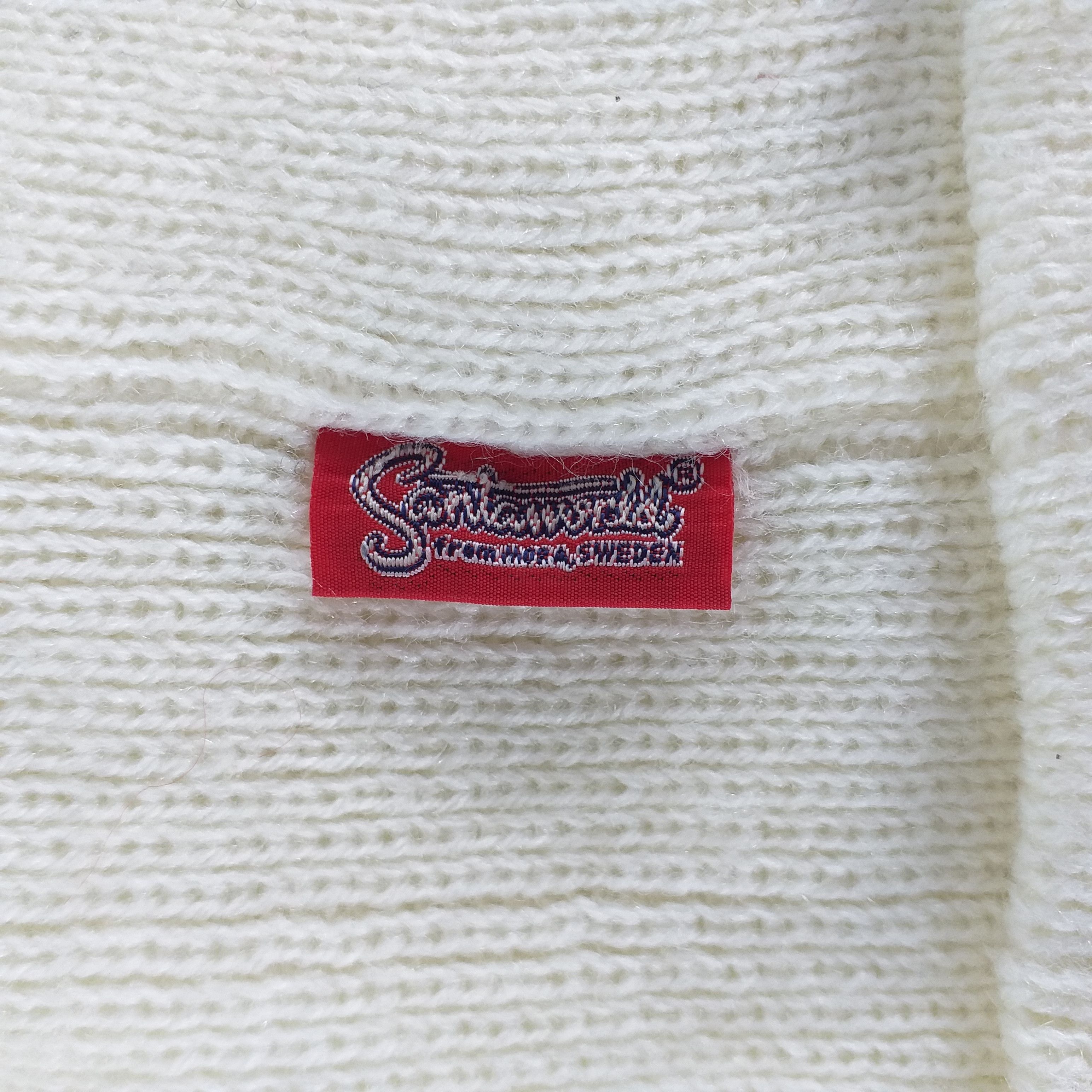 Japanese Brand Santa World Embroidery Snow Cap Hat Beanie BN299 Size ONE SIZE - 6 Thumbnail