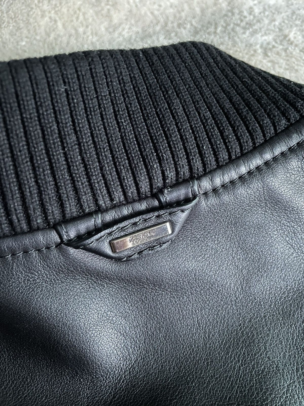 Louis Vuitton Louis Vuitton Reversible Black Leather Monogram Jacket Size US M / EU 48-50 / 2 - 6 Thumbnail