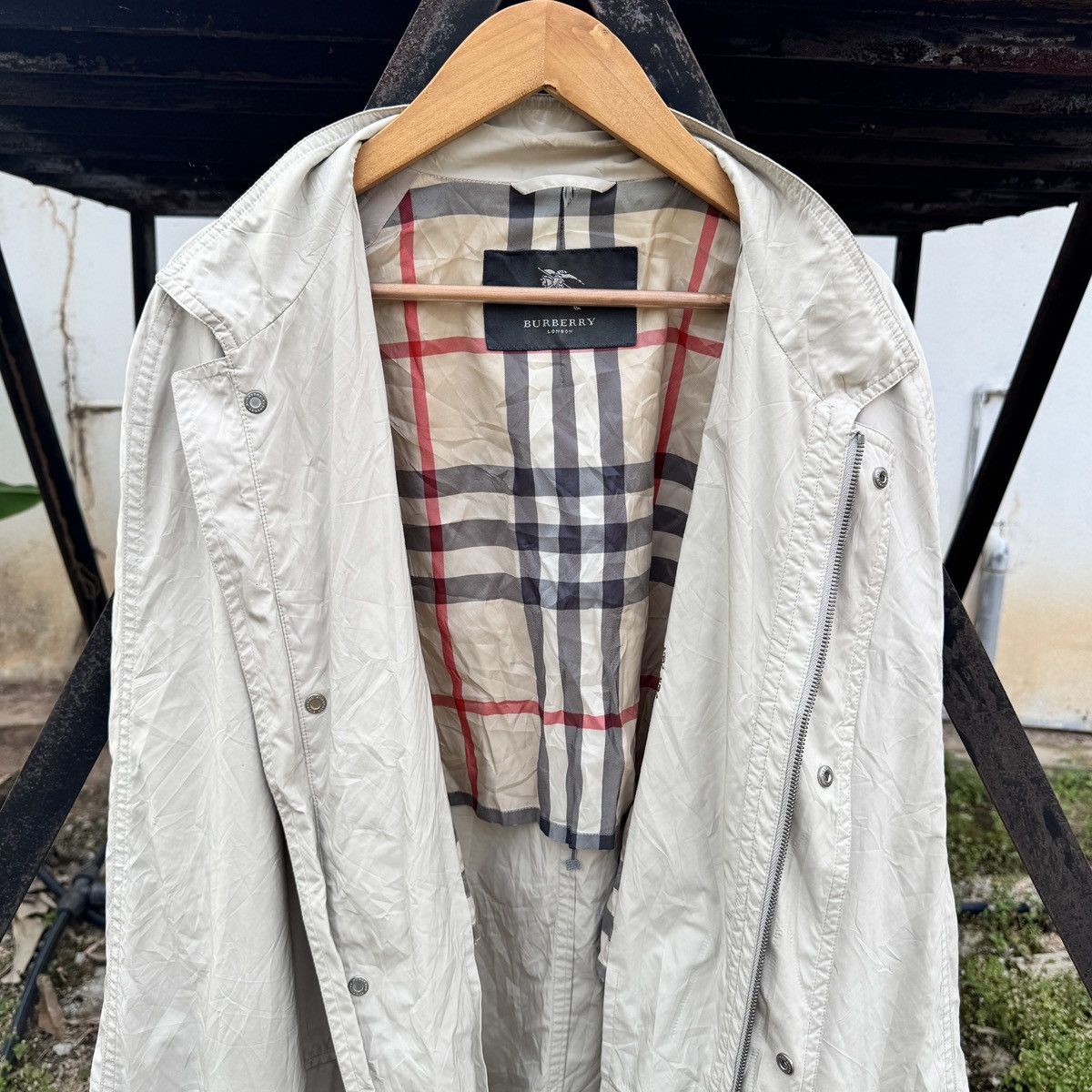 Burberry Burberry Parkas Jacket London Size US L / EU 52-54 / 3 - 10 Thumbnail