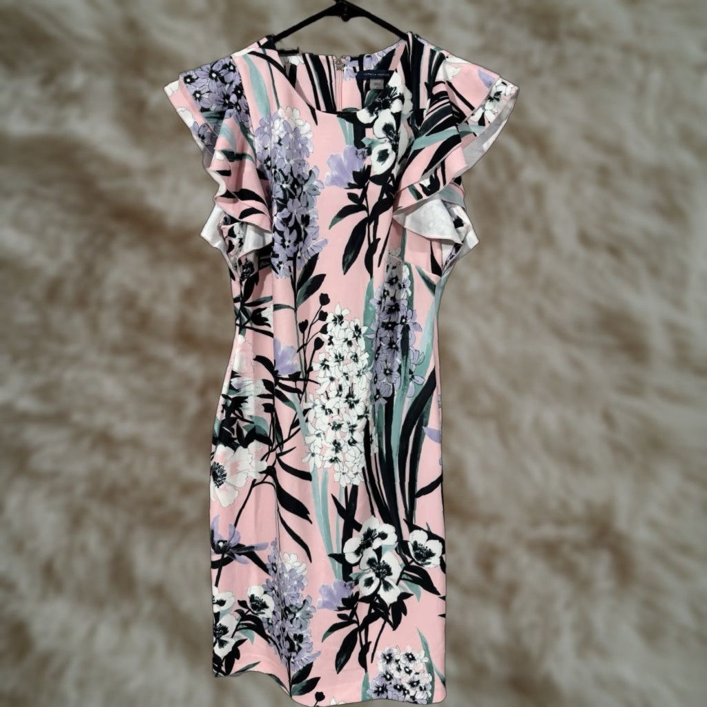 Tommy Hilfiger Tommy Hilfiger Floral Print Ruffled Dress WOMEN 6 Pink Black Knee Length Shirt? Size M / US 6-8 / IT 42-44 - 1 Thumbnail