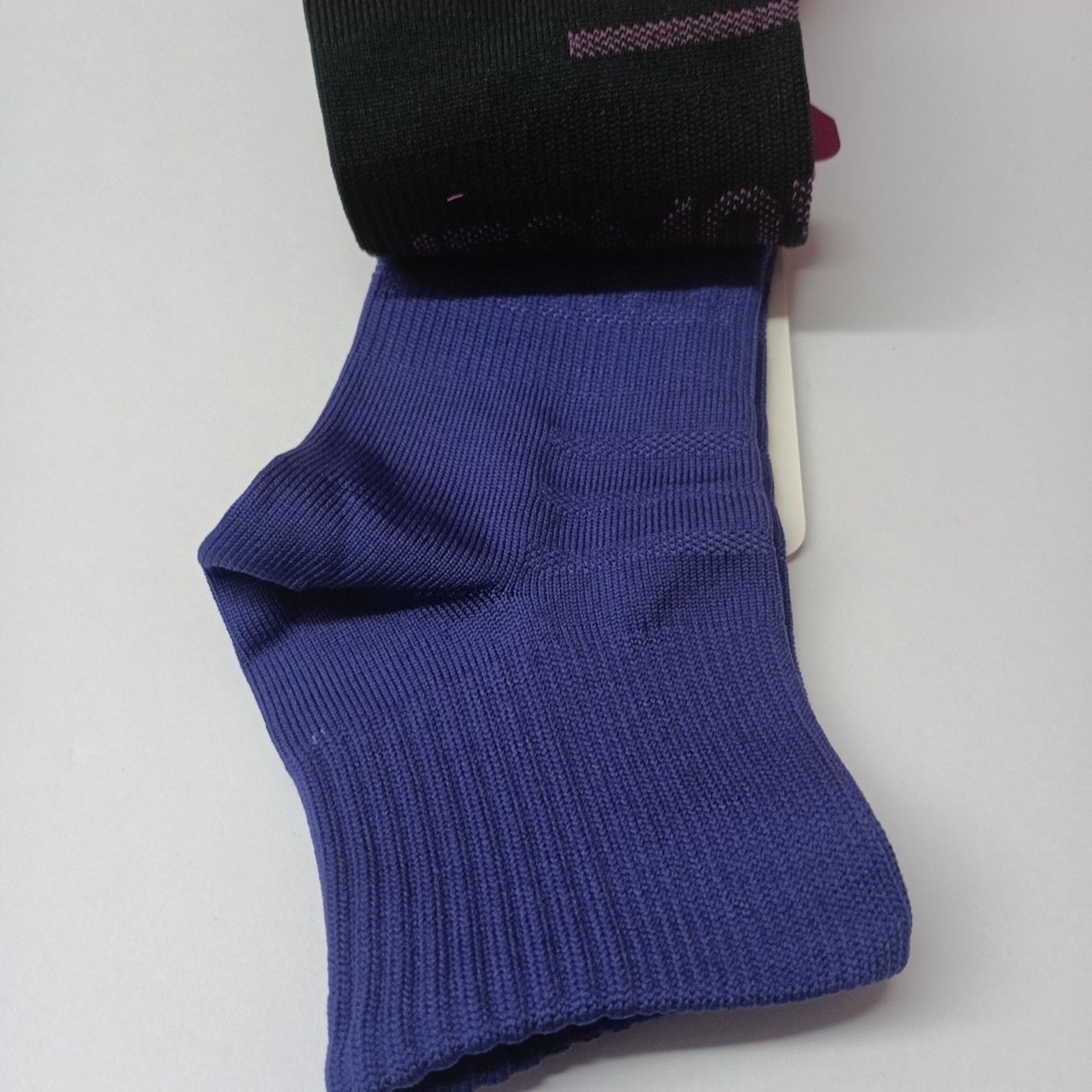 Hanes Hanes Ankle Socks 6 Pairs Women's Size 5-9 Assorted Seamless Size ONE SIZE - 4 Thumbnail