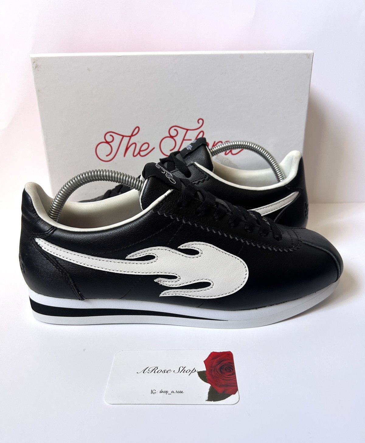 4HUNNID YG 4Hunnid The Flame Block Runner Black/White Shoes Size: 9 Size US 9 / EU 42 - 1 Thumbnail