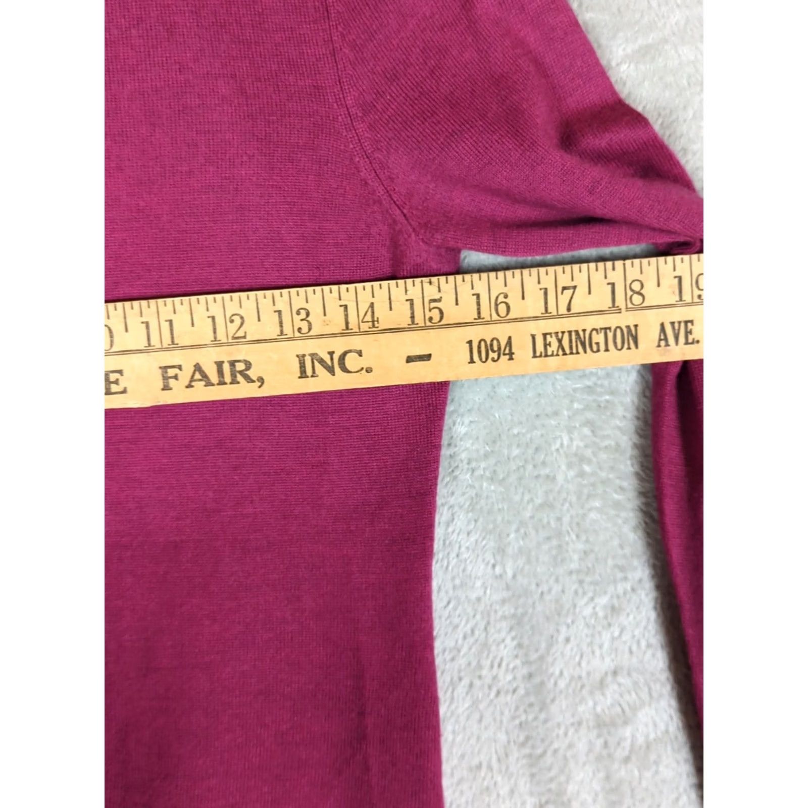 Brooks Brothers Brooks Brothers Merino Wool Cardigan Sweater XS Plum Button Front Classic Women's Size XS / US 0-2 / IT 36-38 - 5 Thumbnail