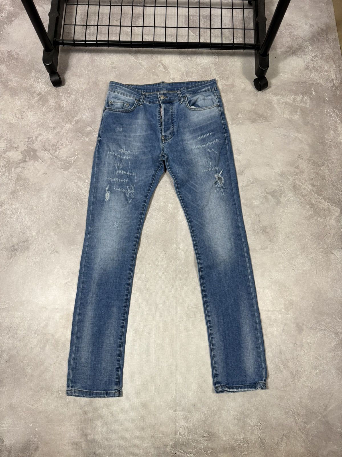 Dsquared2 Dsquared2 Distressed Y2k Slim Jeans Size US 32 / EU 48 - 1 Thumbnail