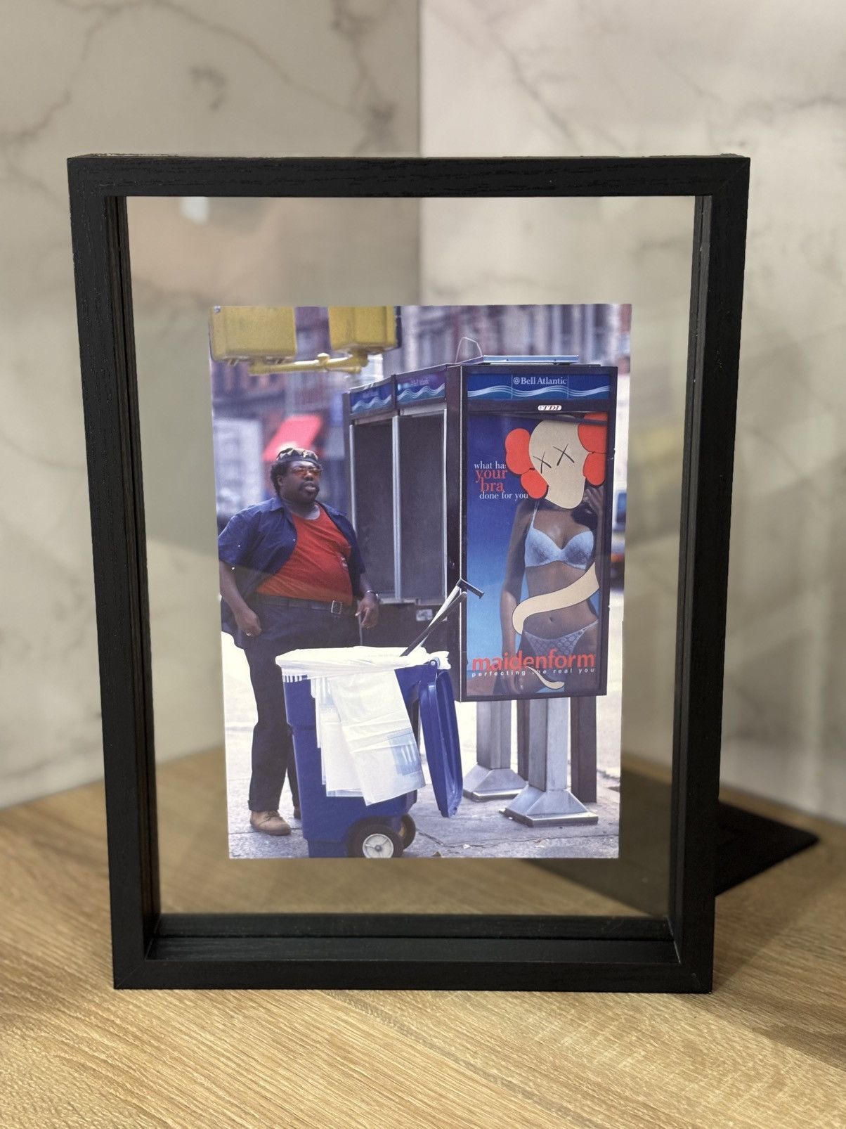 Kaws KAWS postcard in frame Size ONE SIZE - 1 Thumbnail