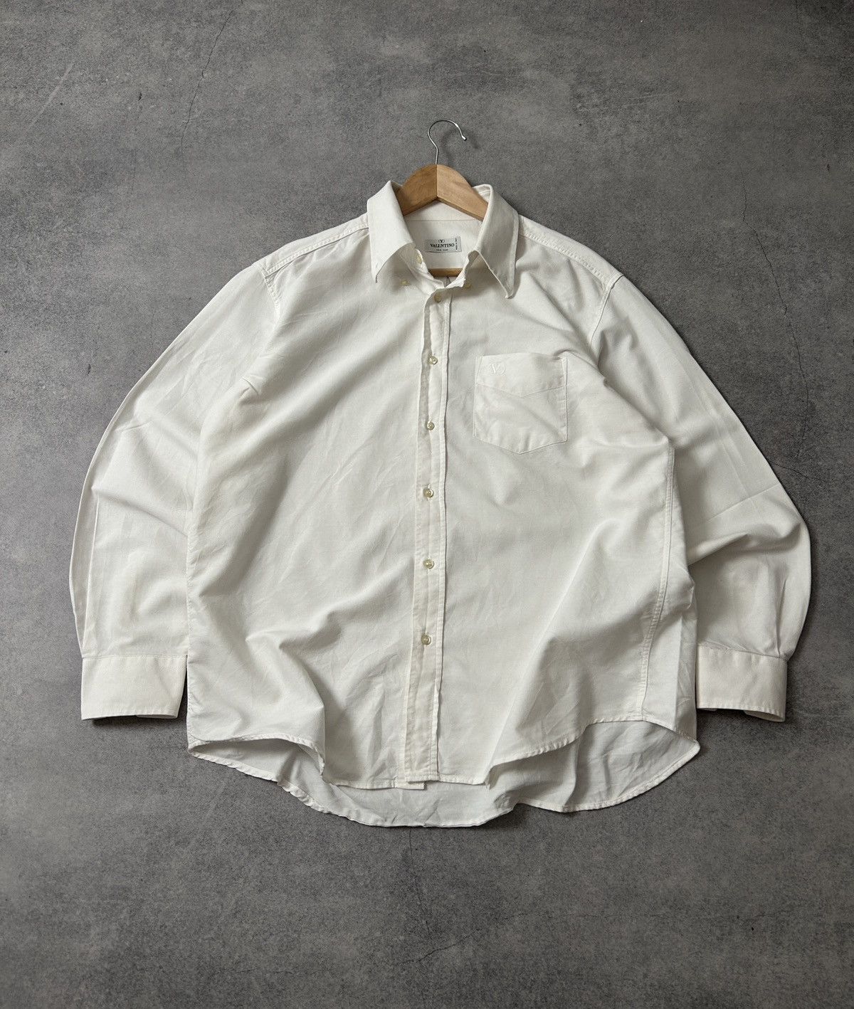 Valentino Valentino Classics Formal button vintage shirt mens Size US L / EU 52-54 / 3 - 2 Thumbnail