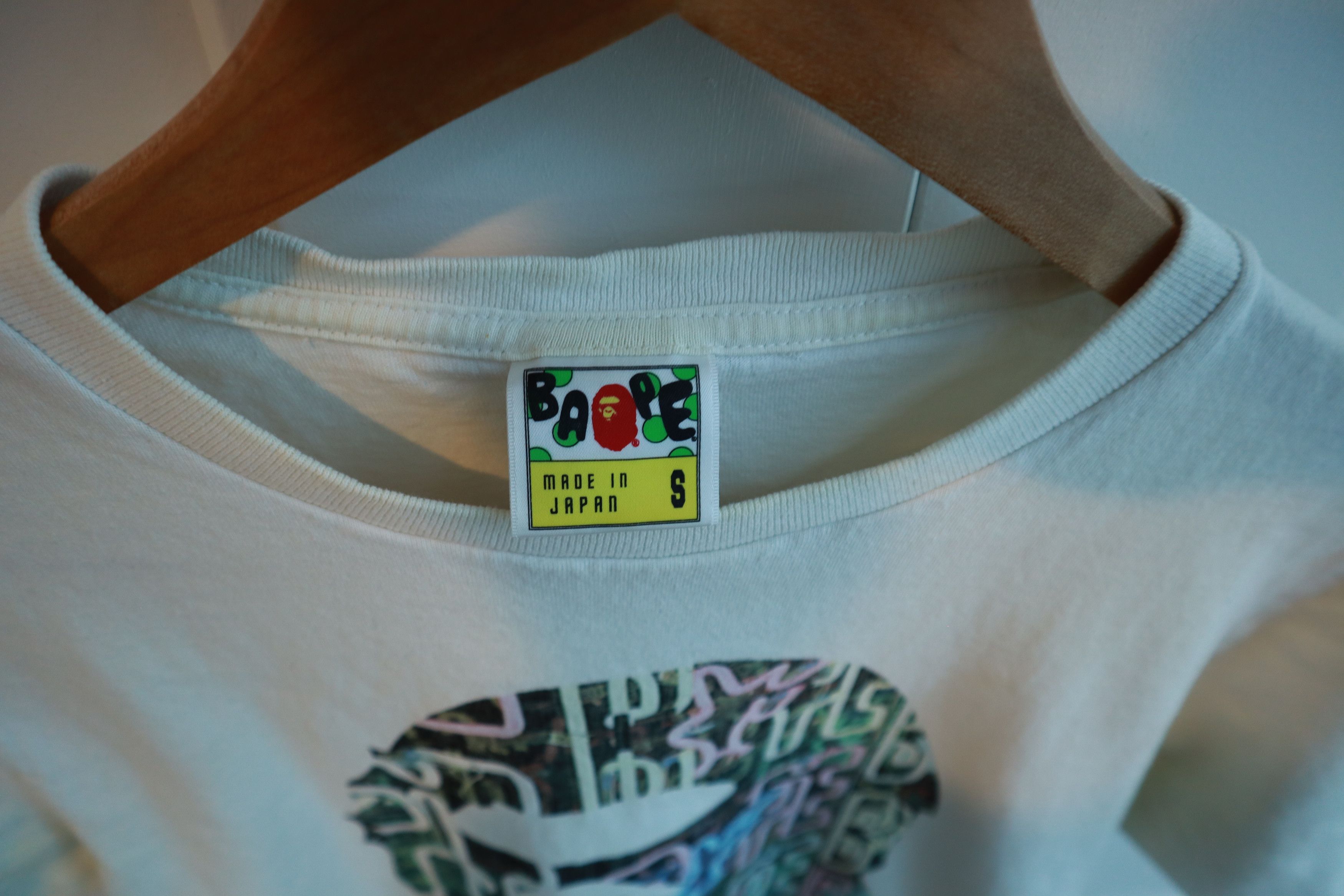 Bape Bape Neon Apehead T Shirt Size US S / EU 44-46 / 1 - 3 Thumbnail