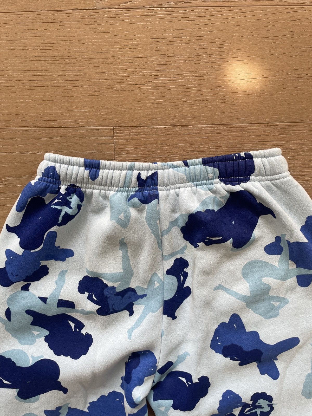 Named Collective NAMED COLLECTIVE - “UNREALISTIC IDEALS” CAMO SWEATPANTS Size US 32 / EU 48 - 11 Thumbnail