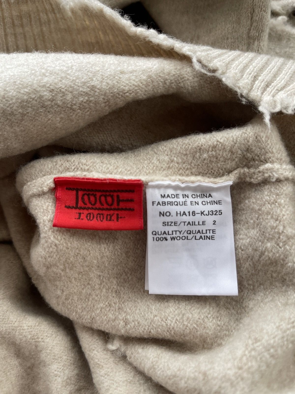 Issey Miyake Issey Miyake Distressed Sweater Size US S / EU 44-46 / 1 - 3 Thumbnail