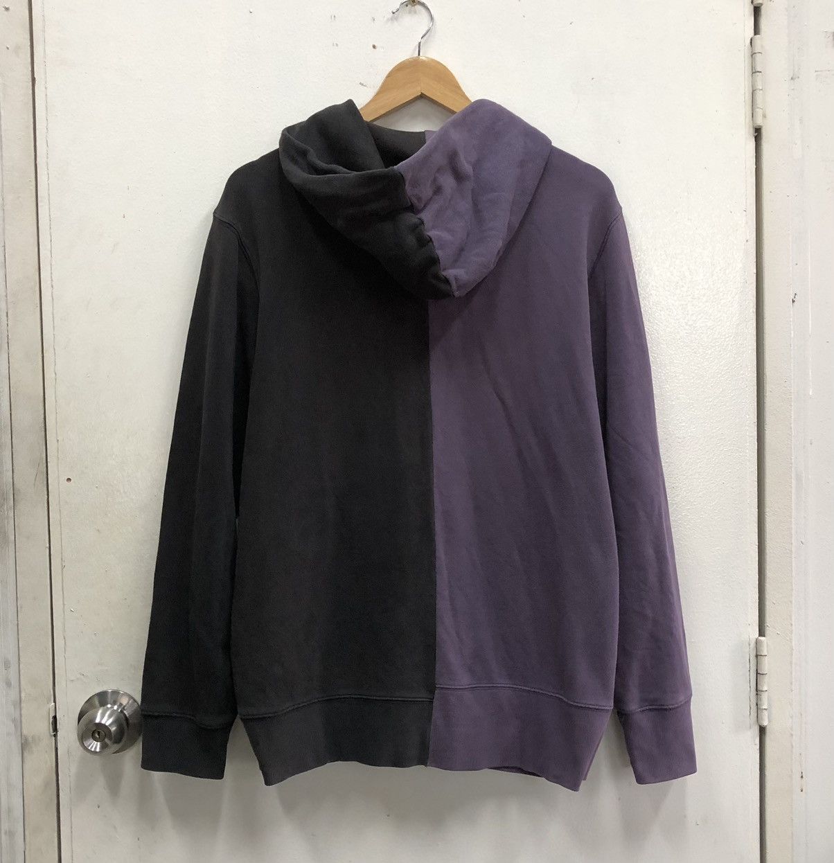 Champion Vintage Champion Rochester Sun Faded Sweatshirts Hoodie Size US L / EU 52-54 / 3 - 2 Thumbnail