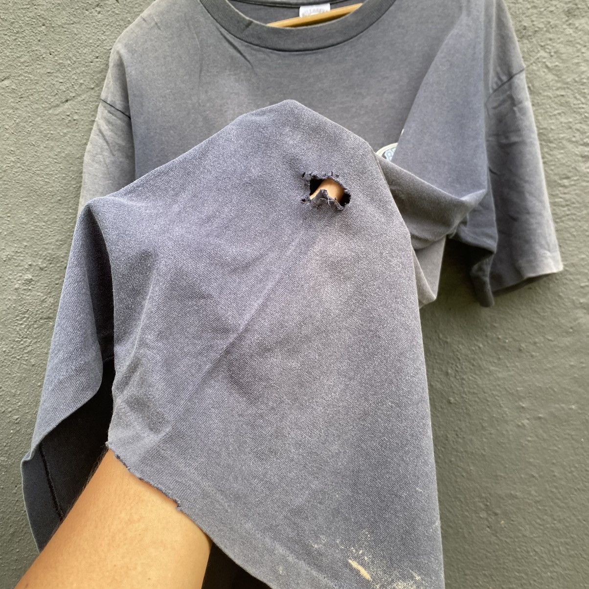 Billabong Thrashed Faded 90s Billabong Surfing Brand Tee Size US L / EU 52-54 / 3 - 6 Thumbnail