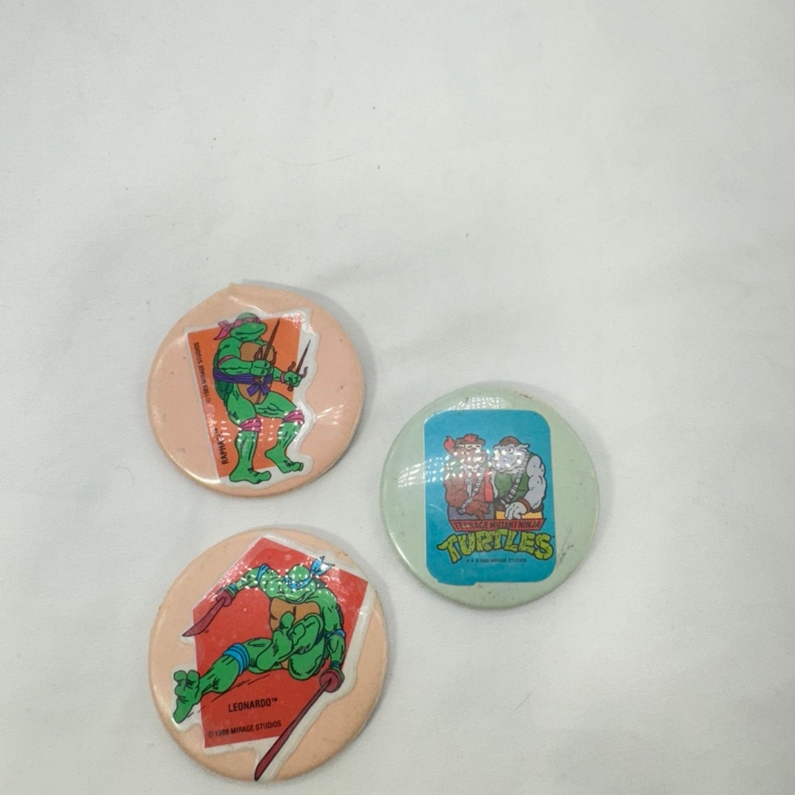 NBDN Nobrandedon VTG Teenage Mutant Ninja Turtle button/pins Size ONE SIZE - 2 Thumbnail