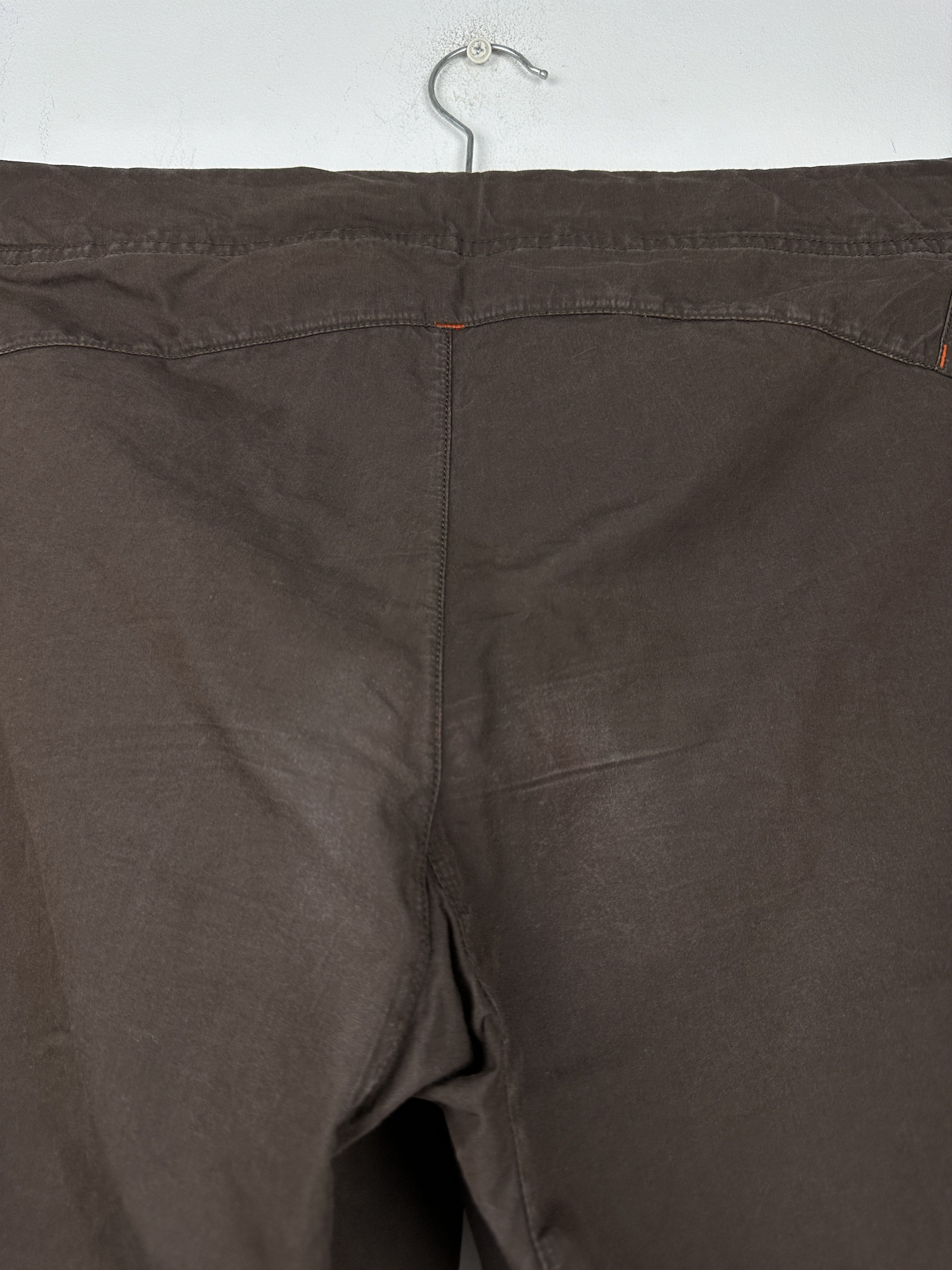 Arc'teryx Arcteryx Logo Brown Shorts With Belt Size US 36 / EU 52 - 22 Thumbnail
