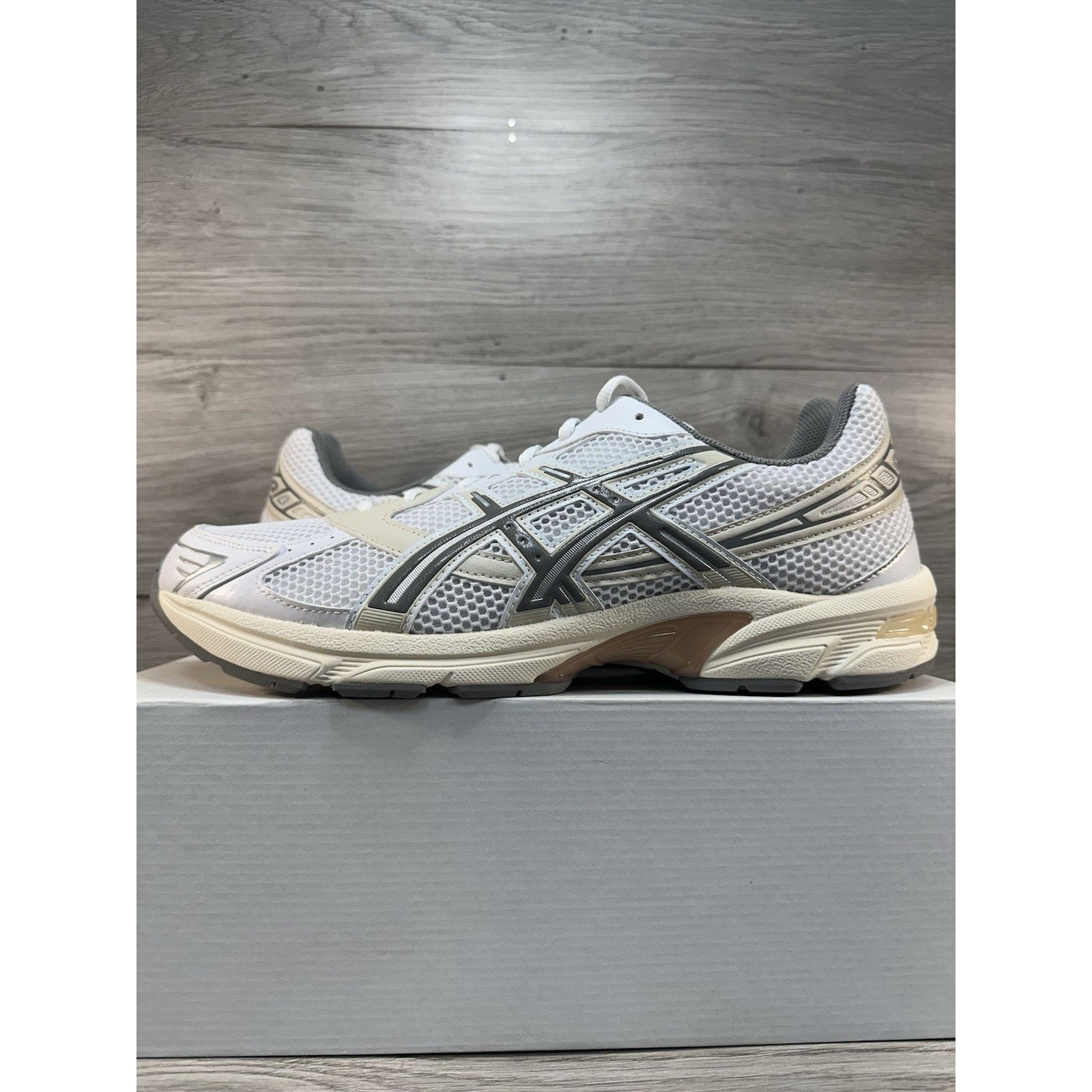 Asics Asics Gel 1130 White Clay Grey - Size 14 (Damaged Box) Size US 14 / EU 47 - 1 Thumbnail