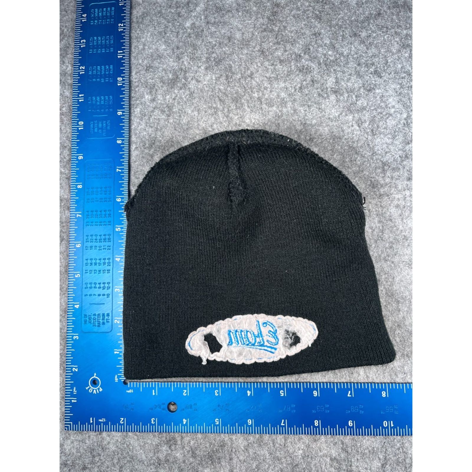 Vintage Ultra Club Beanie Toque Hat Adult One Size Black Blue Embroidered Knit Acrylic Unisex Size ONE SIZE - 5 Thumbnail